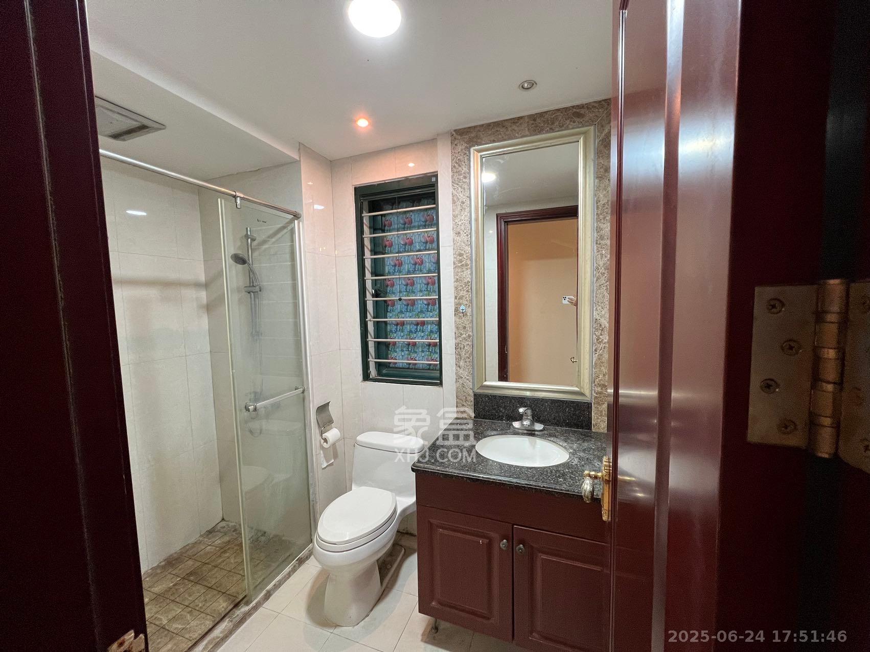 恒大绿洲 3室2厅2卫 2500.0元/月 恒大绿洲 3室2厅2卫 2500.0元/月室内图