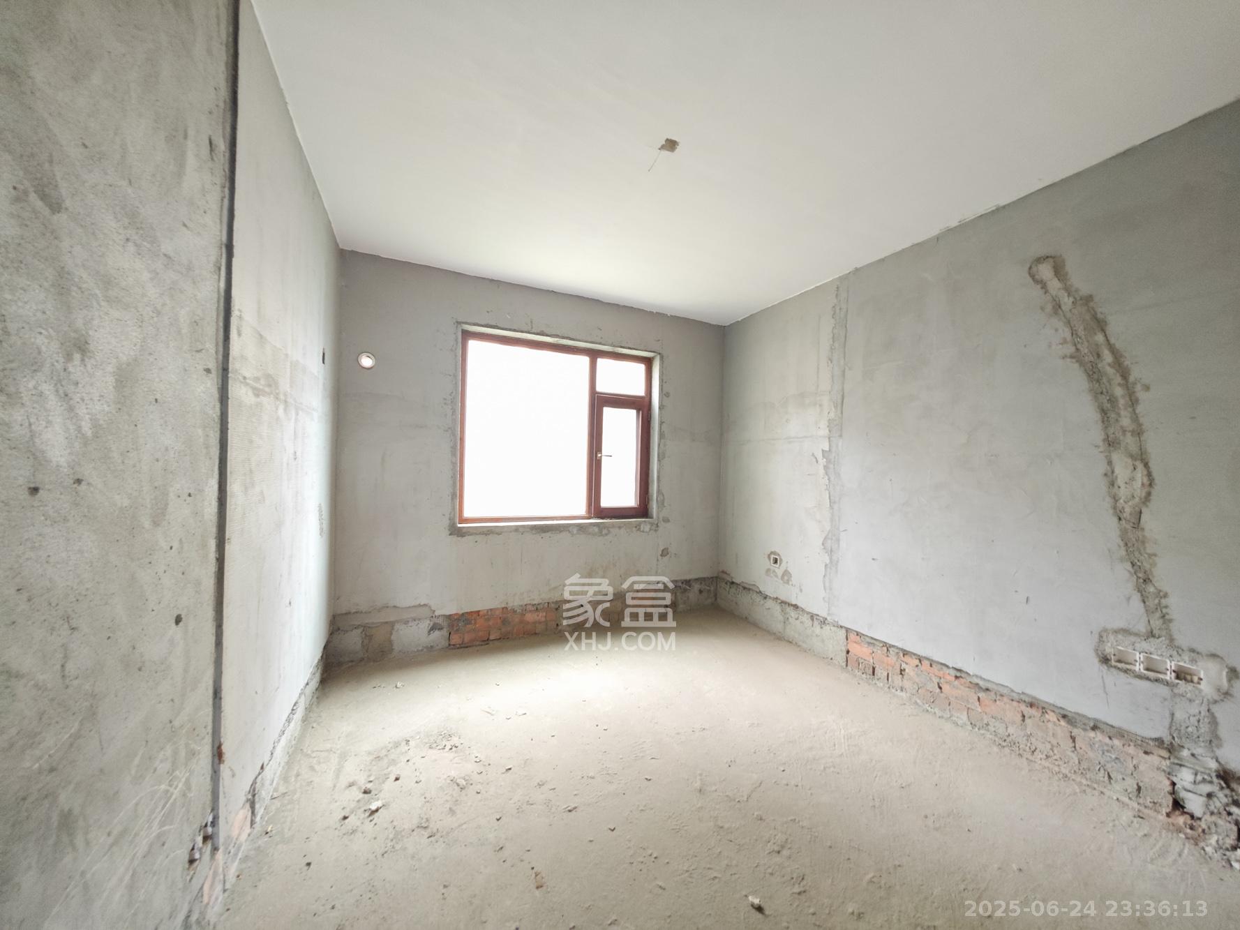 湘核新家园 3室1厅2卫 85.0万 湘核新家园 3室1厅2卫 85.0万卧室