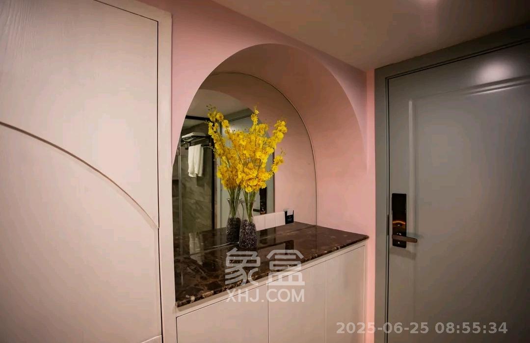 华远云玺公寓  1室1厅1卫    5000.0元/月 华远云玺公寓  1室1厅1卫    5000.0元/月室内图