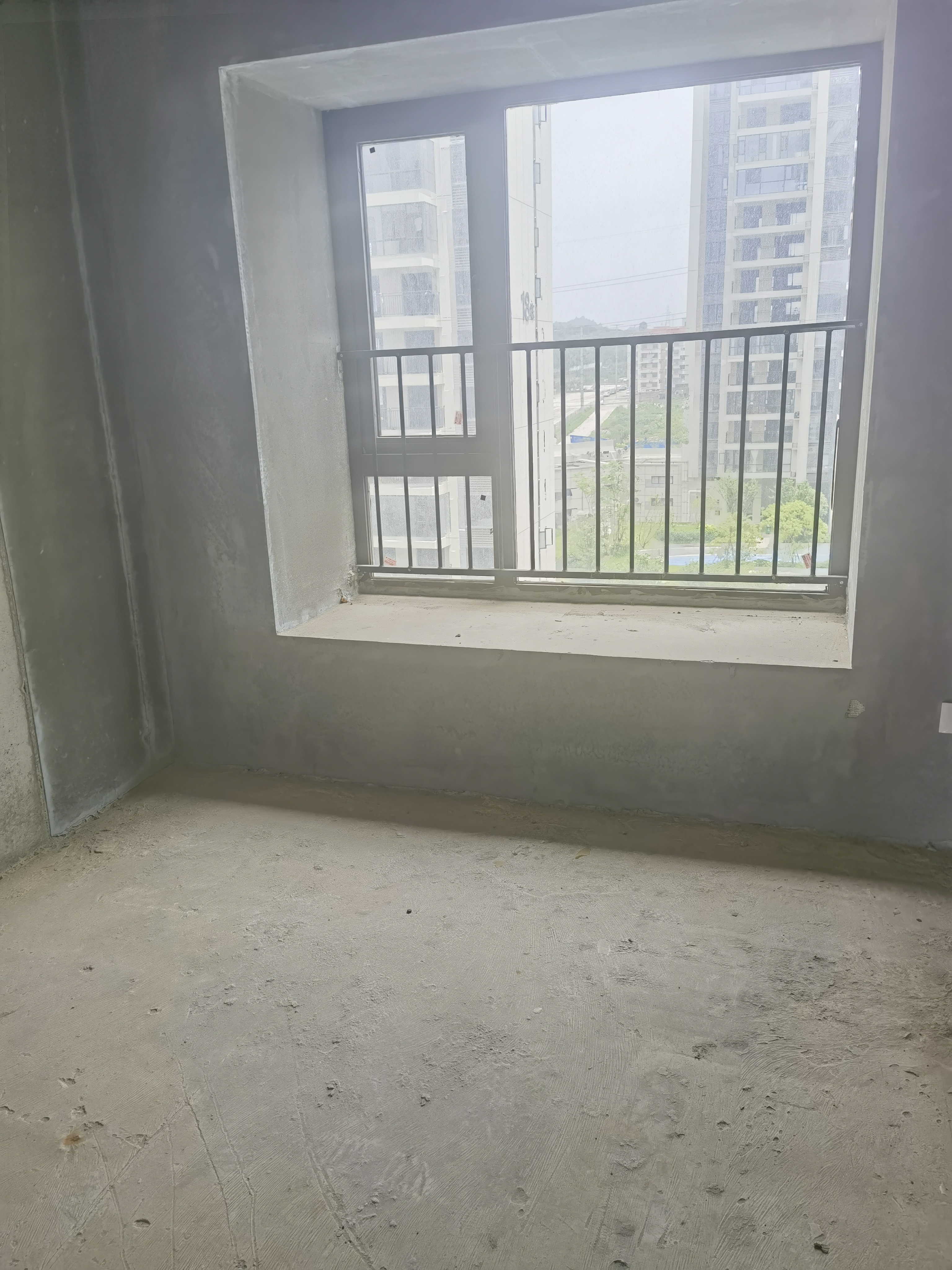 碧桂园正央时代  4室2厅2卫    75.8万客厅