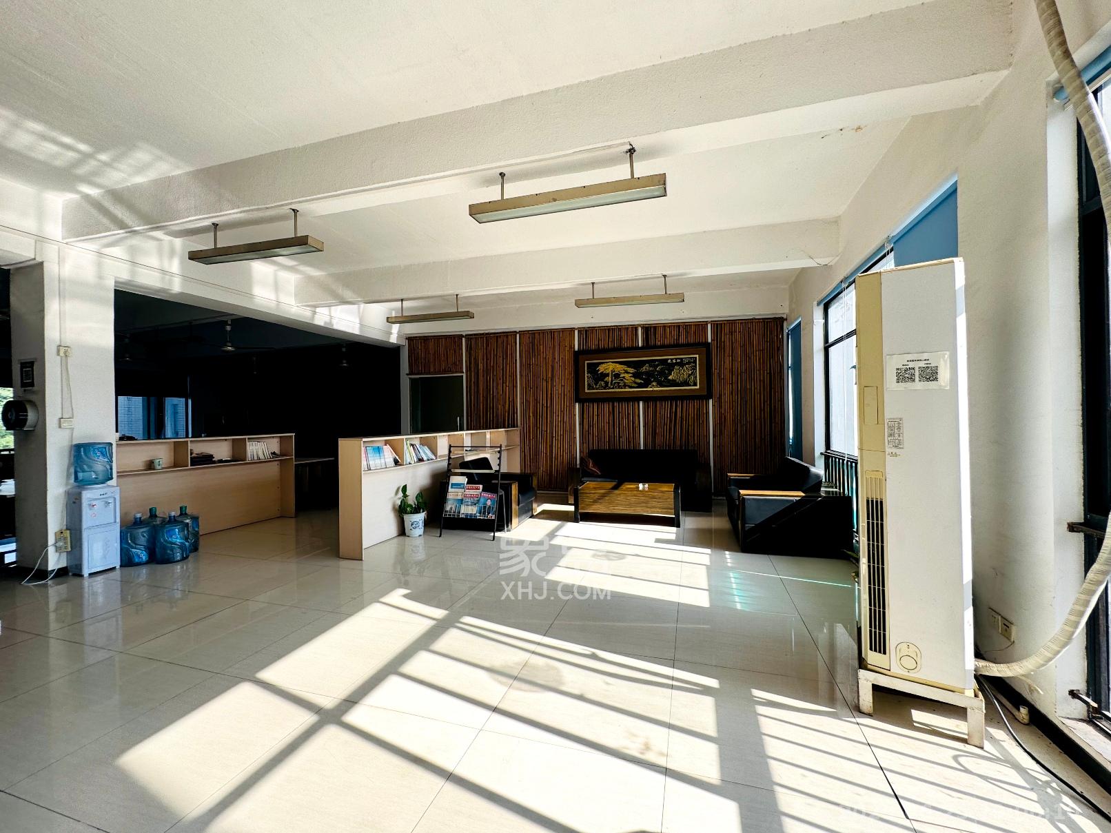 国际企业中心   310.48㎡      7762.0元/月室内图