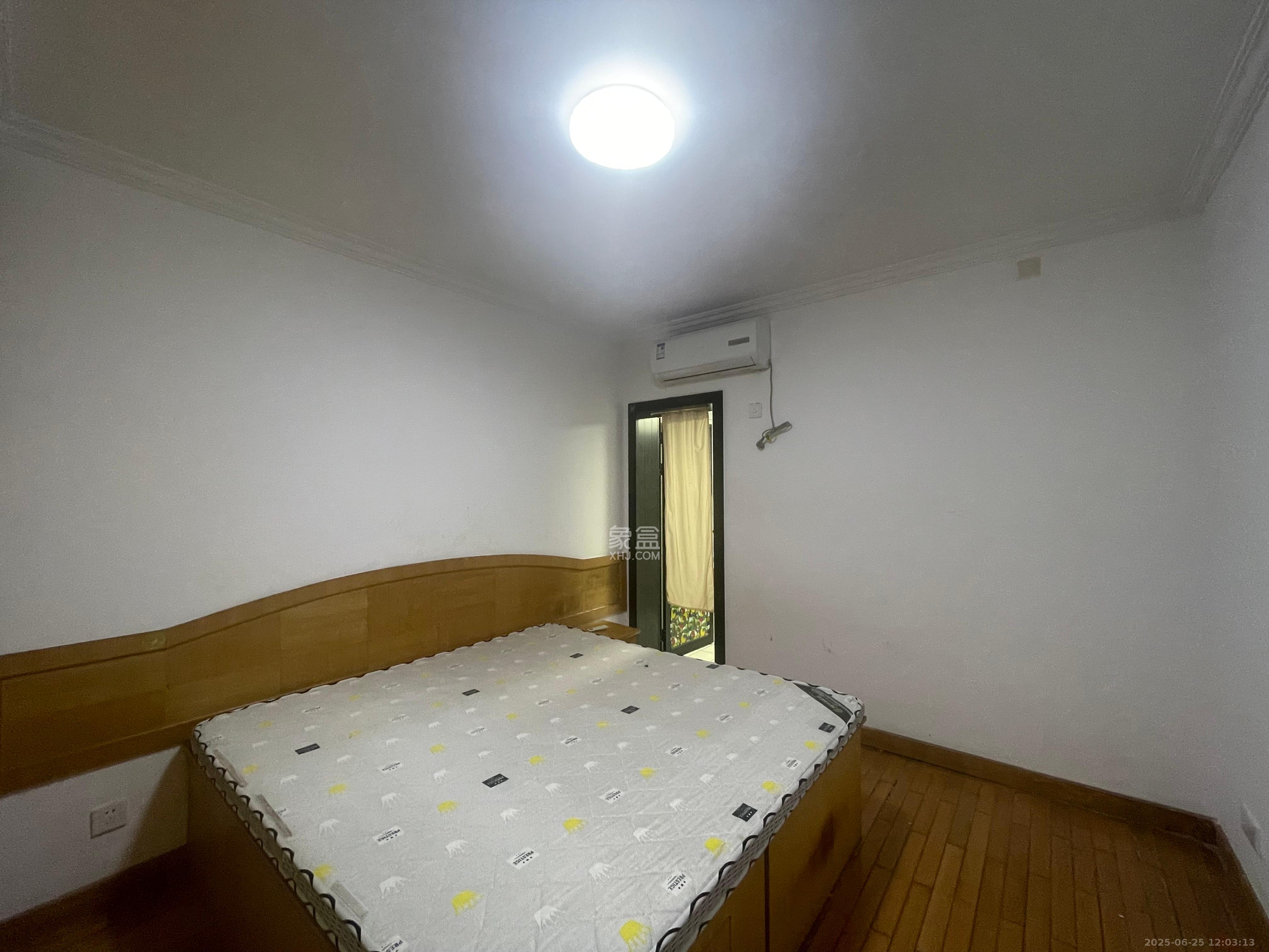 永安宝第 3室2厅1卫 2600.0元/月 永安宝第 3室2厅1卫 2600.0元/月室内图