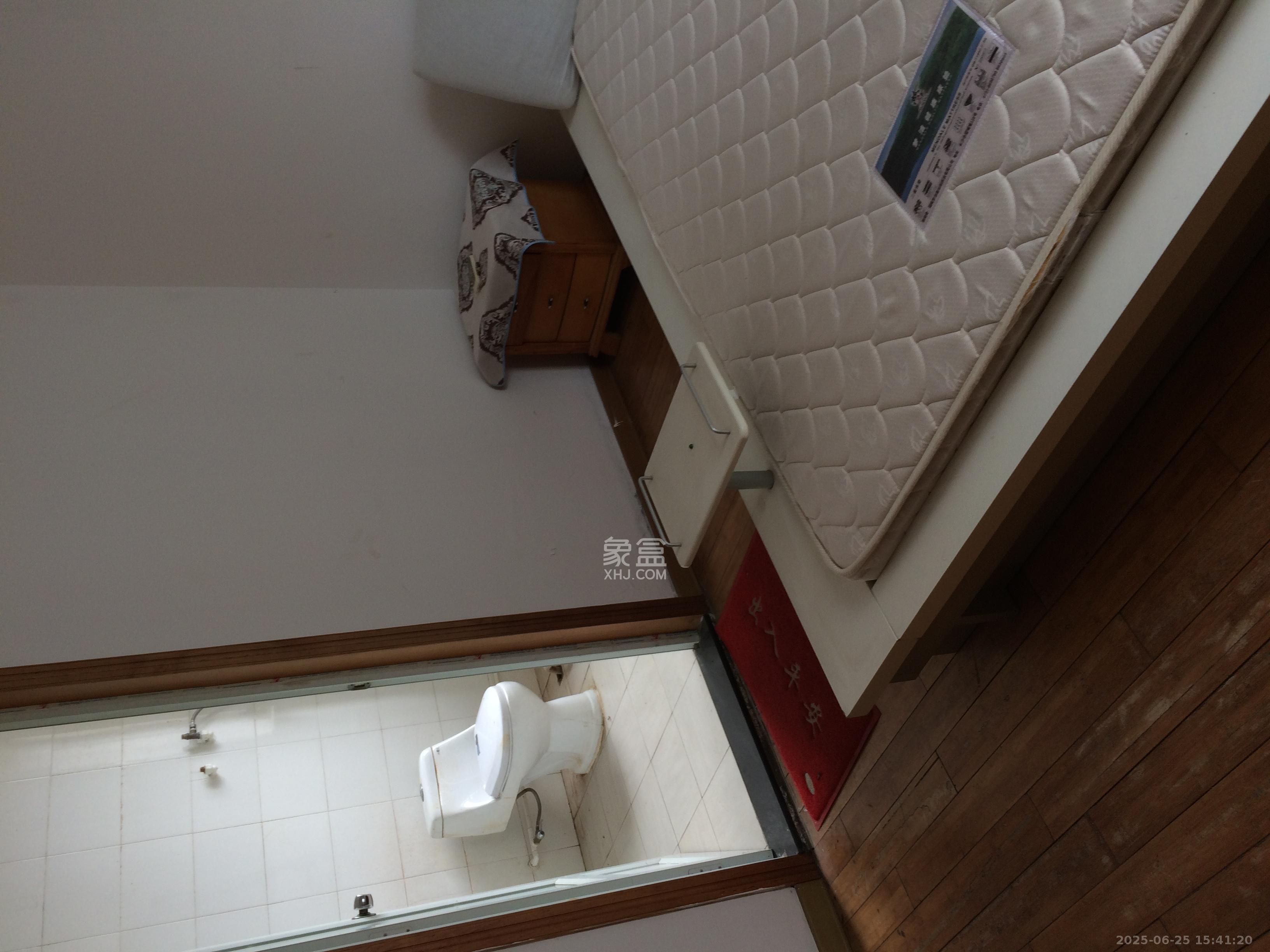 东方新世界  3室2厅2卫    2500.0元/月 东方新世界  3室2厅2卫    2500.0元/月室内图