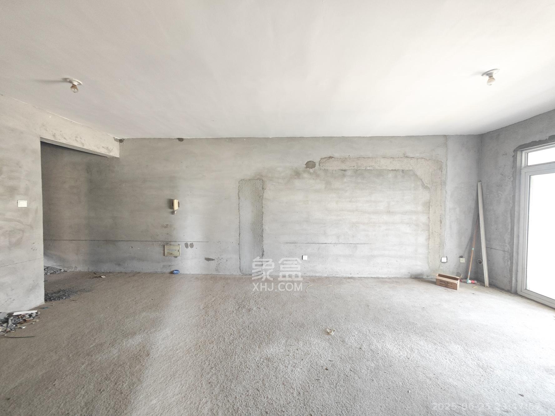 联盟佳苑 3室2厅1卫 49.8万 联盟佳苑 3室2厅1卫 49.8万客厅