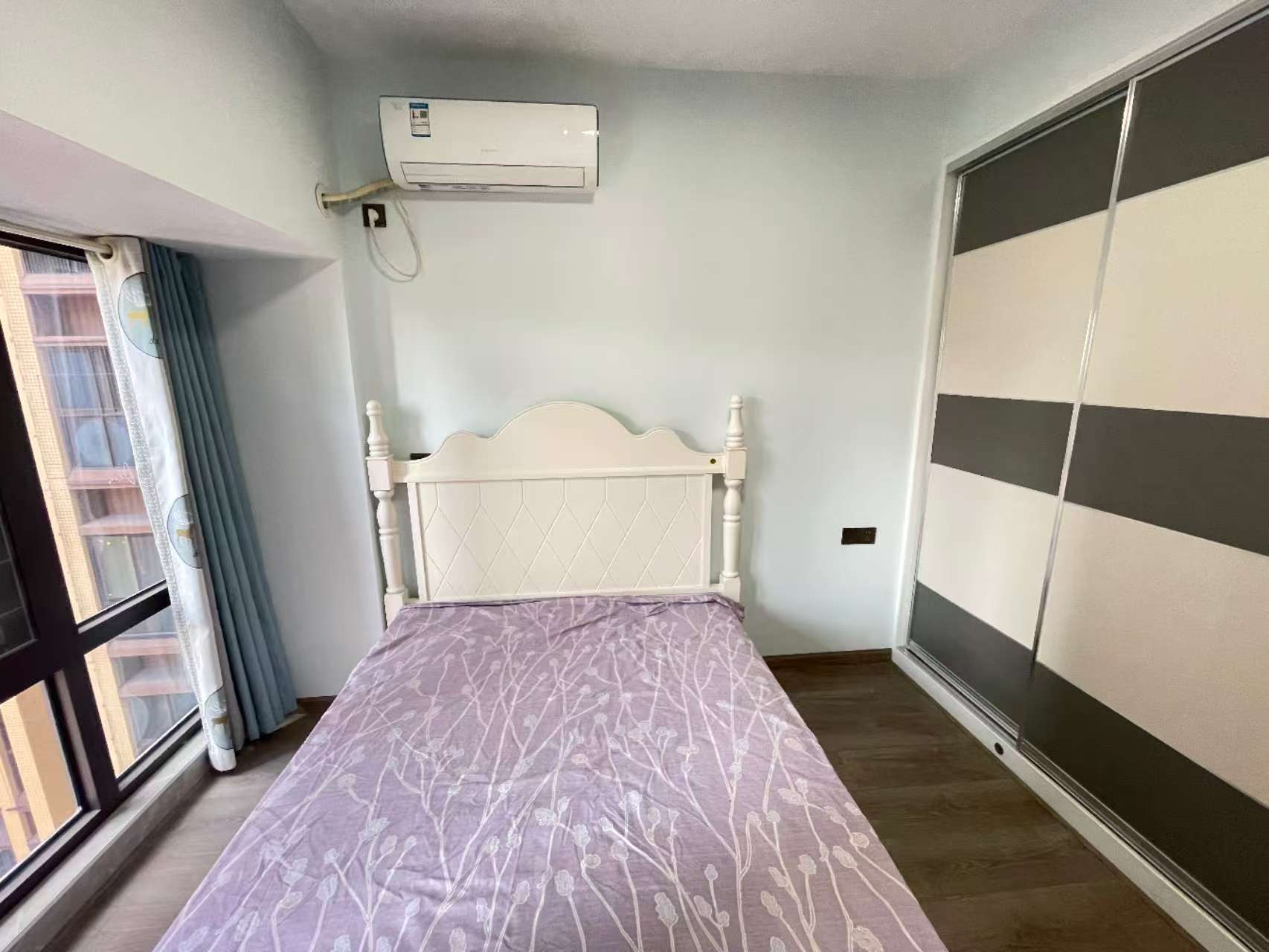 金钟时代城  2室1厅1卫    1600.0元/月 金钟时代城  2室1厅1卫    1600.0元/月室内图