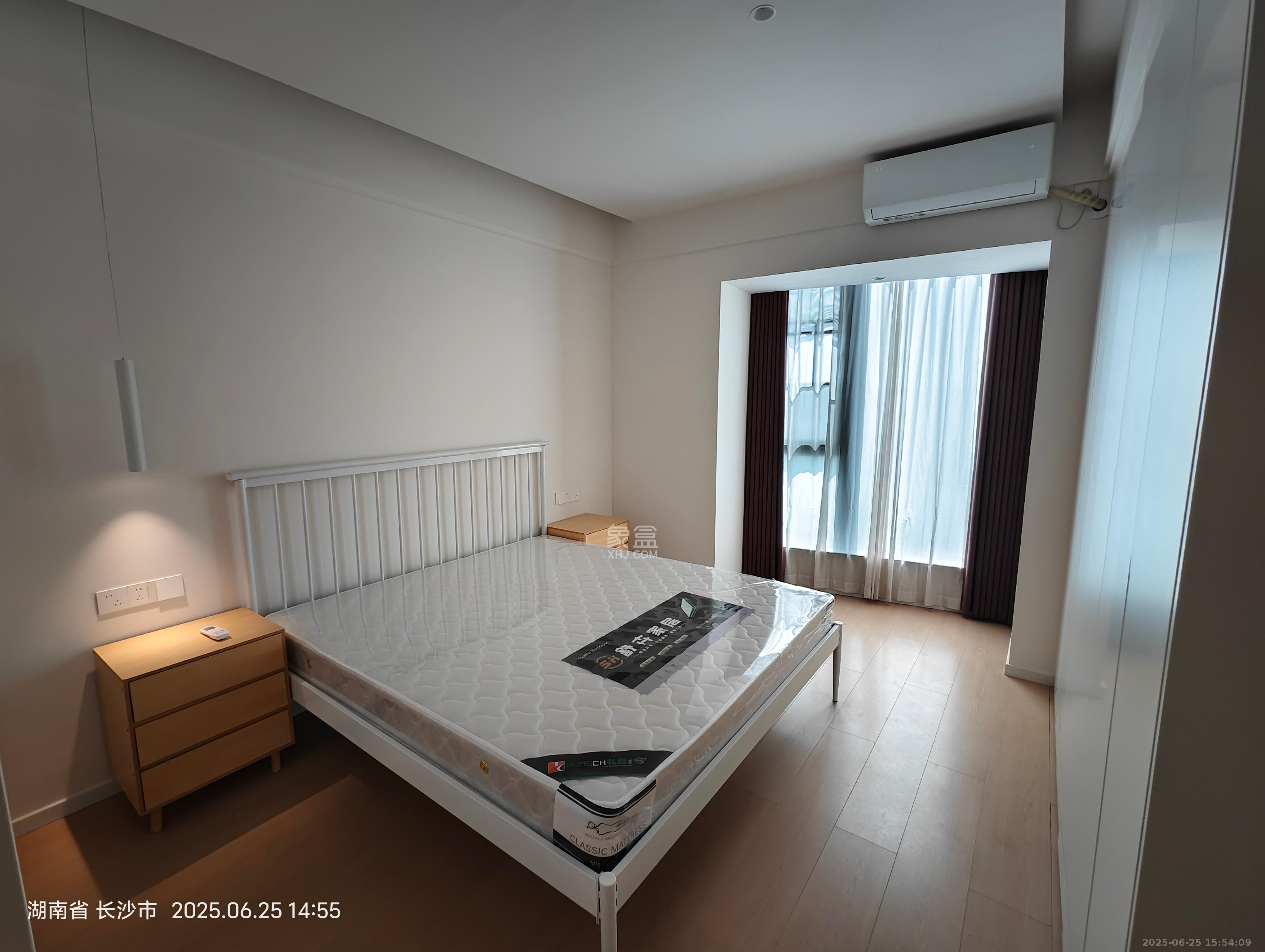 湘江颂 3室1厅2卫 8000.0元/月 湘江颂 3室1厅2卫 8000.0元/月室内图