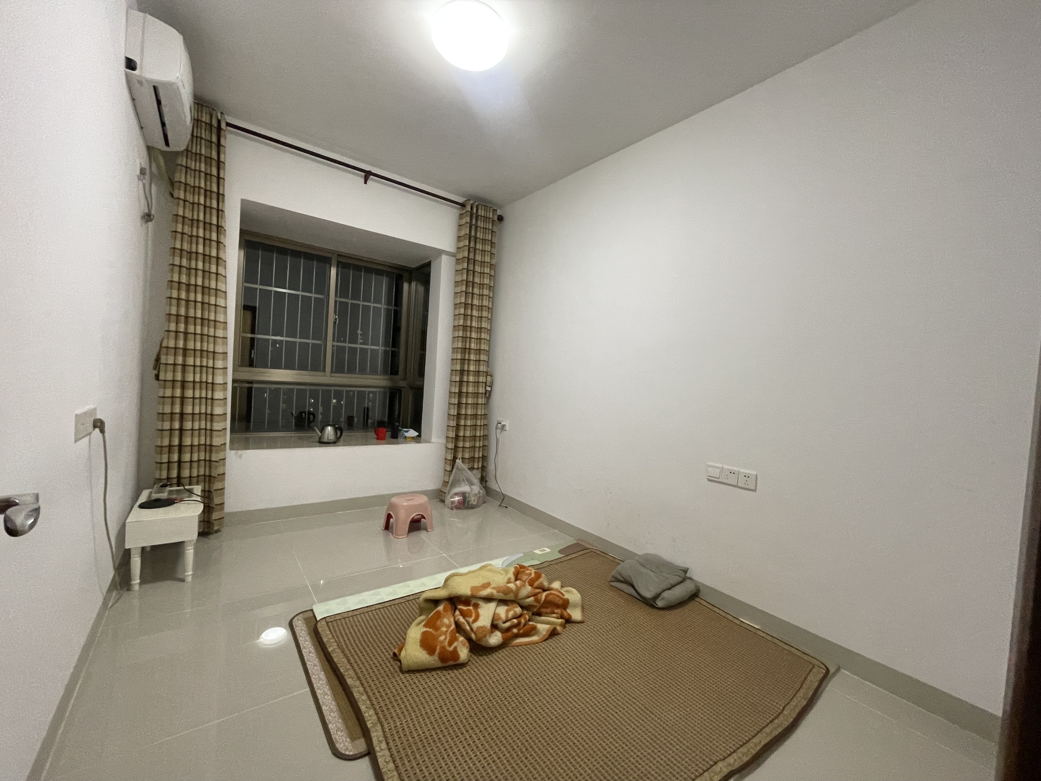 滨江绿都 3室2厅2卫 2500.0元/月 滨江绿都 3室2厅2卫 2500.0元/月室内图