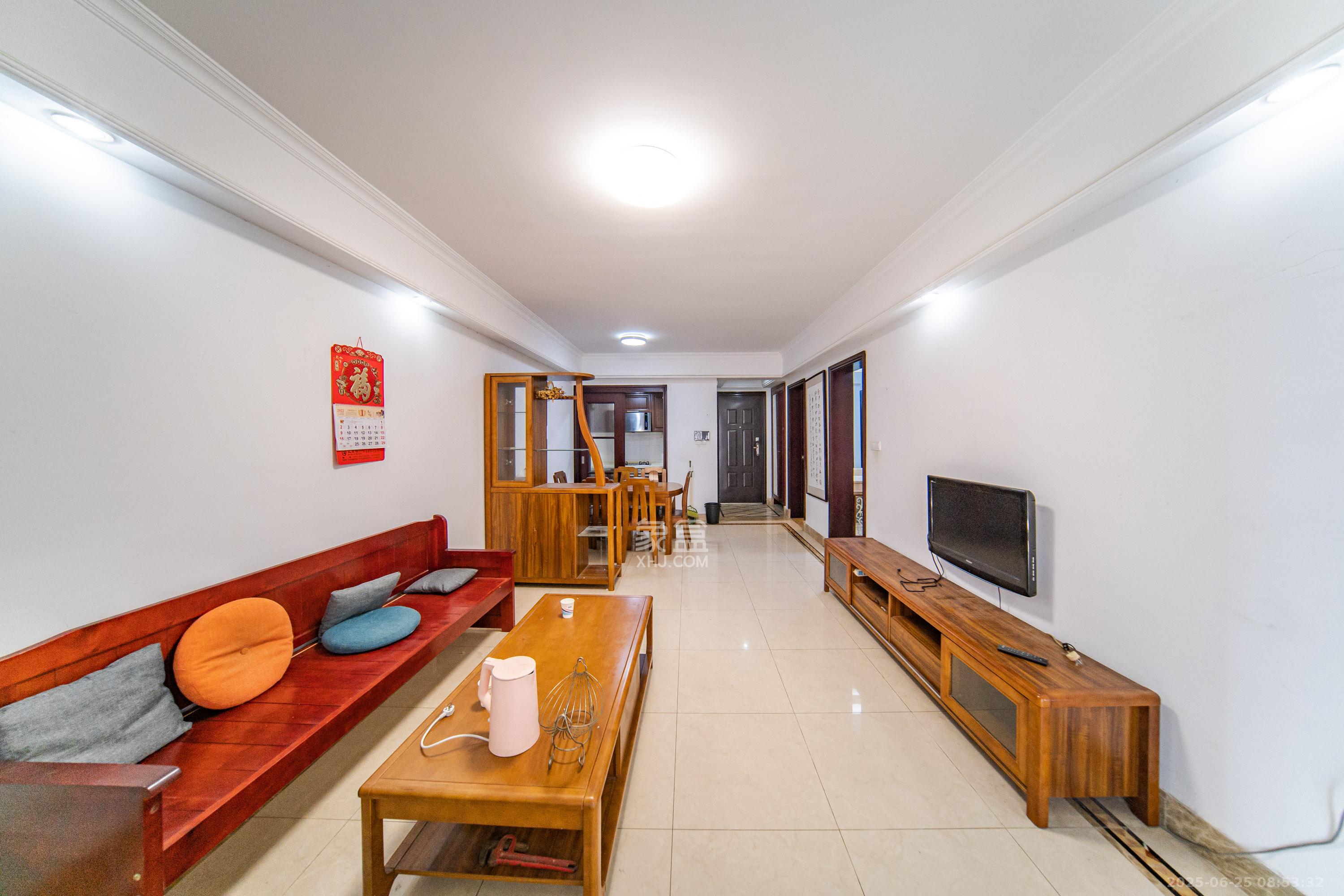 中海国际一期 3室2厅2卫 1800.0元/月 中海国际一期 3室2厅2卫 1800.0元/月室内图