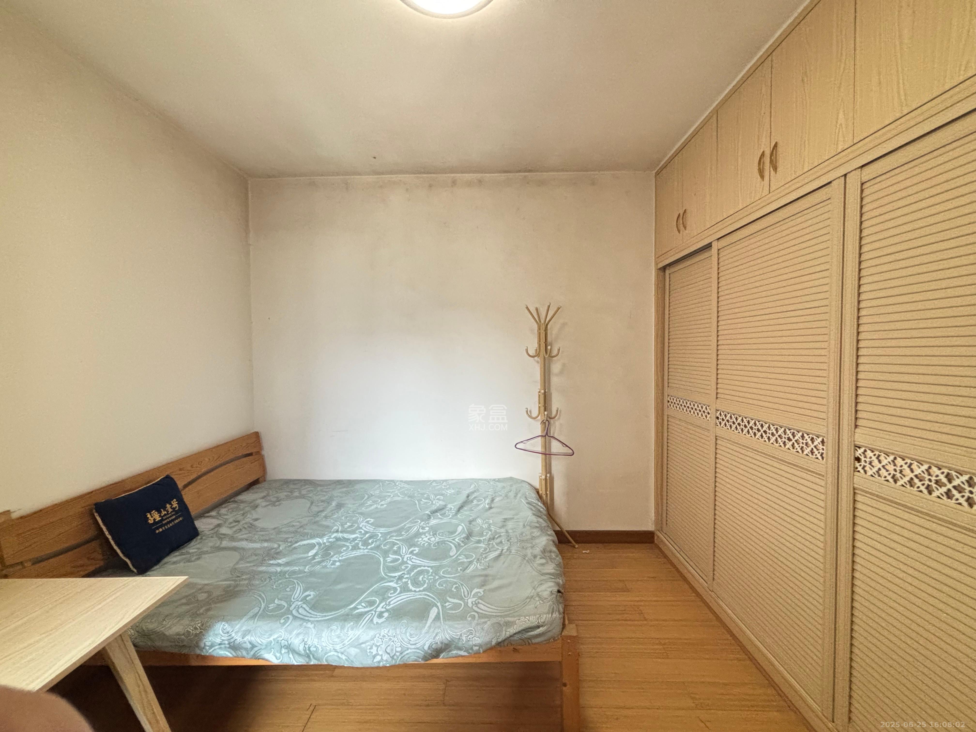 旭辉御府  3室2厅1卫   2600.00元/月室内图