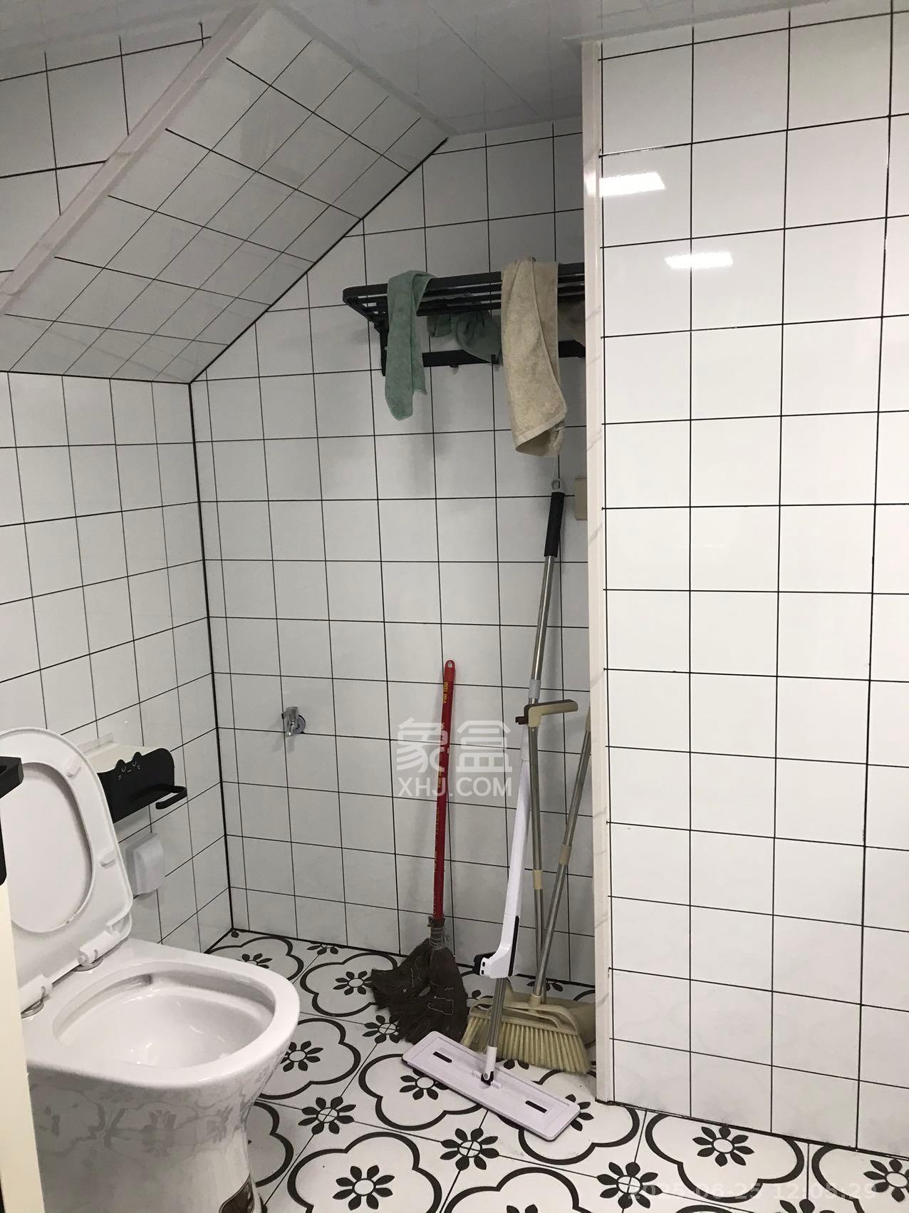 荣盛花语书苑  2室1厅1卫    2300.0元/月室内图
