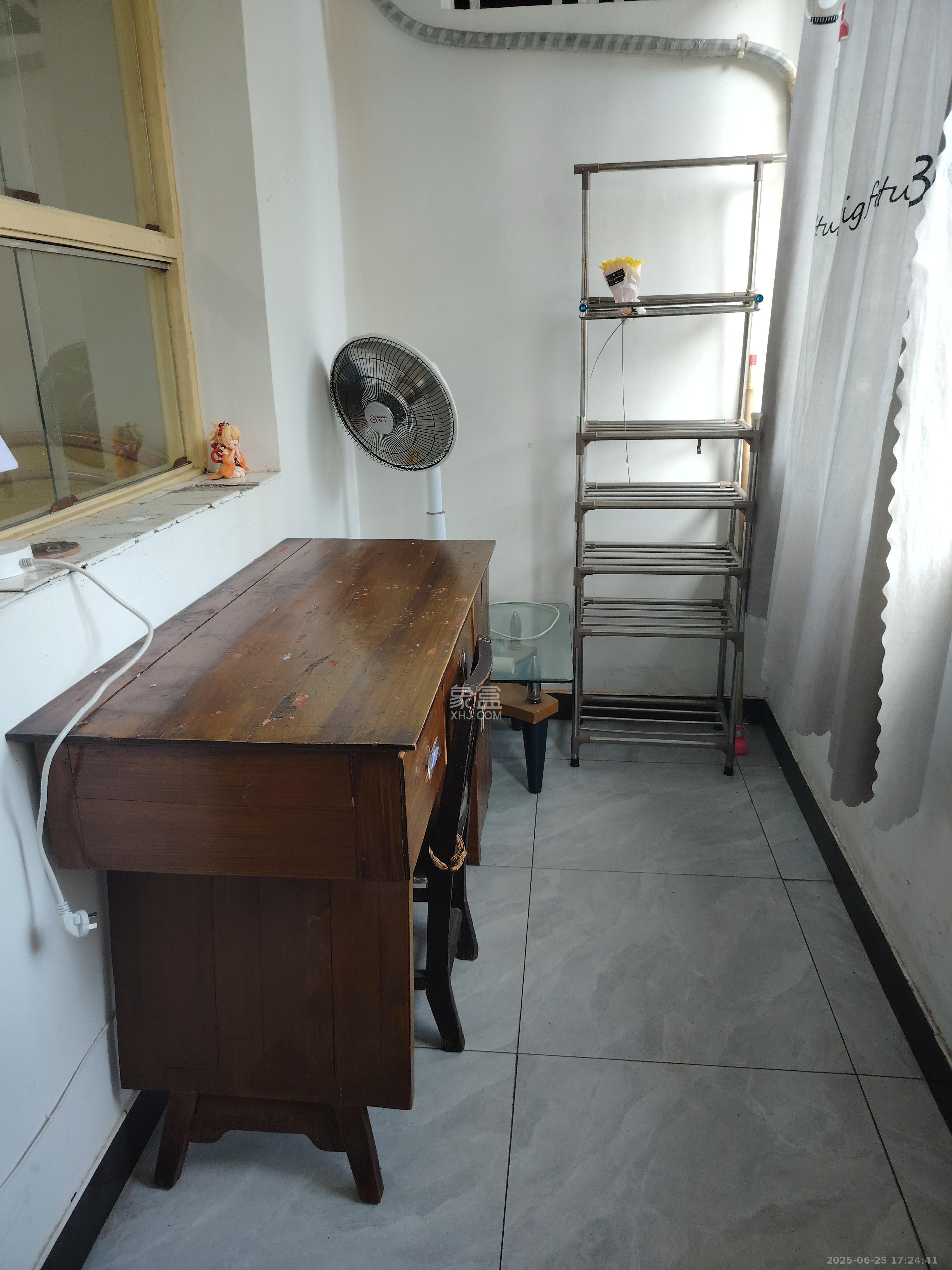 军属新村 2室0厅1卫 1400.0元/月 军属新村 2室0厅1卫 1400.0元/月室内图