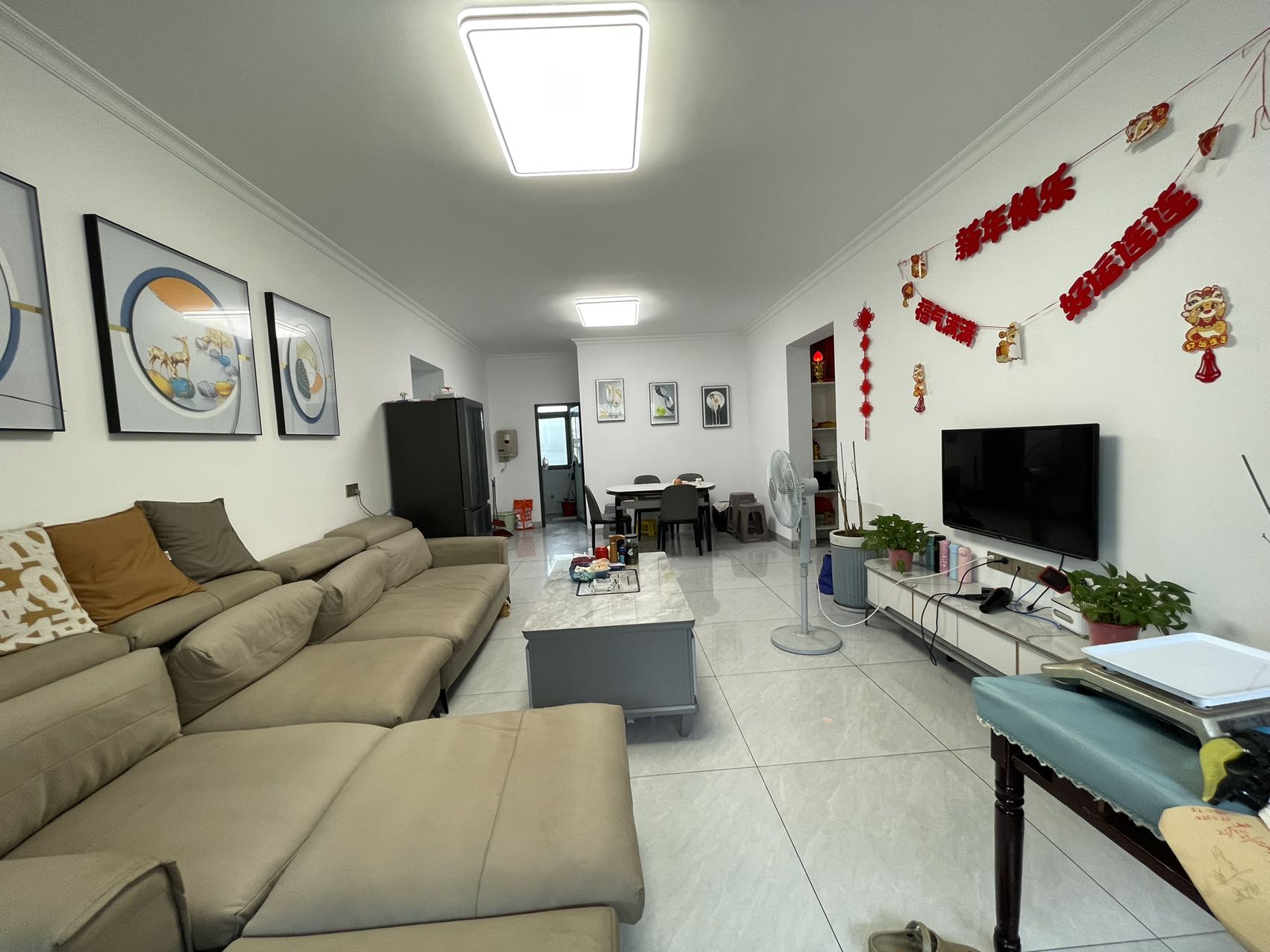 保利高尚小区 4室2厅2卫 68.8万 保利高尚小区 4室2厅2卫 68.8万室内图