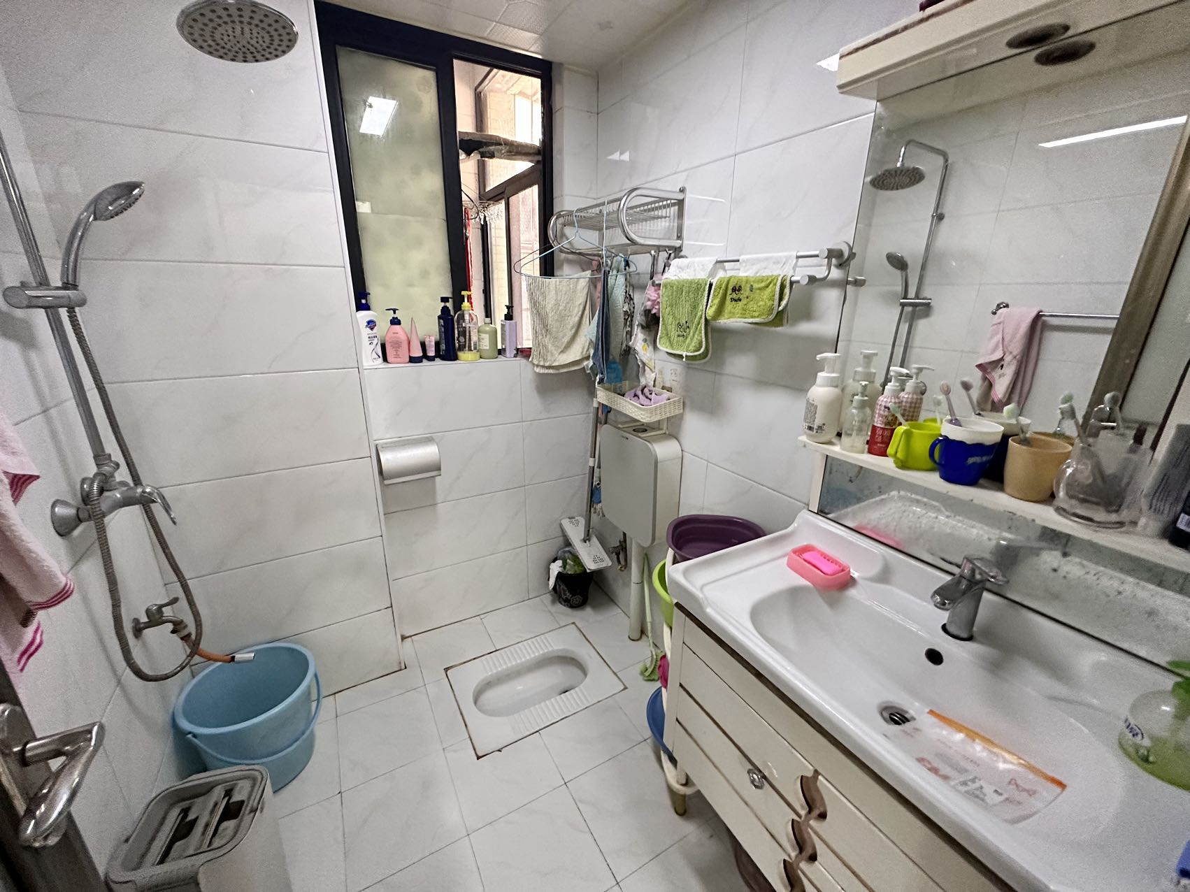 爱丁堡 3室2厅1卫 36.8万 爱丁堡 3室2厅1卫 36.8万室内图