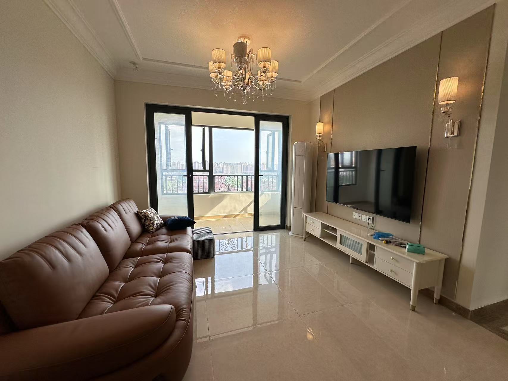 恒大华府 3室2厅1卫 63.0万 恒大华府 3室2厅1卫 63.0万室内图