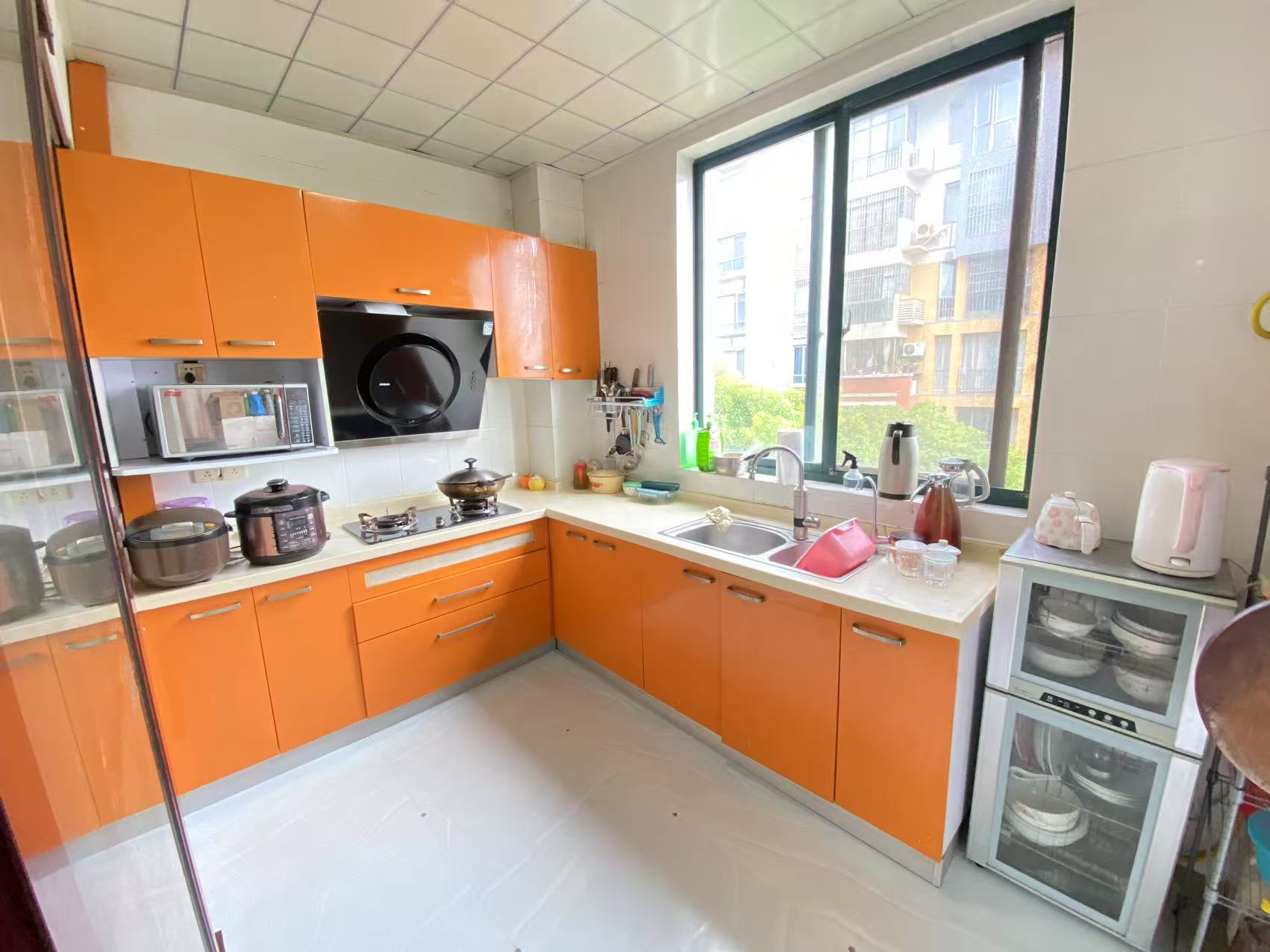 湘滨逸墅 3室2厅2卫 54.8万 湘滨逸墅 3室2厅2卫 54.8万室内图