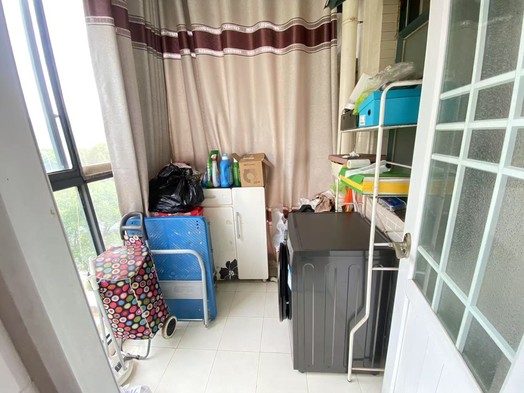 湘滨逸墅 3室2厅2卫 54.8万 湘滨逸墅 3室2厅2卫 54.8万室内图