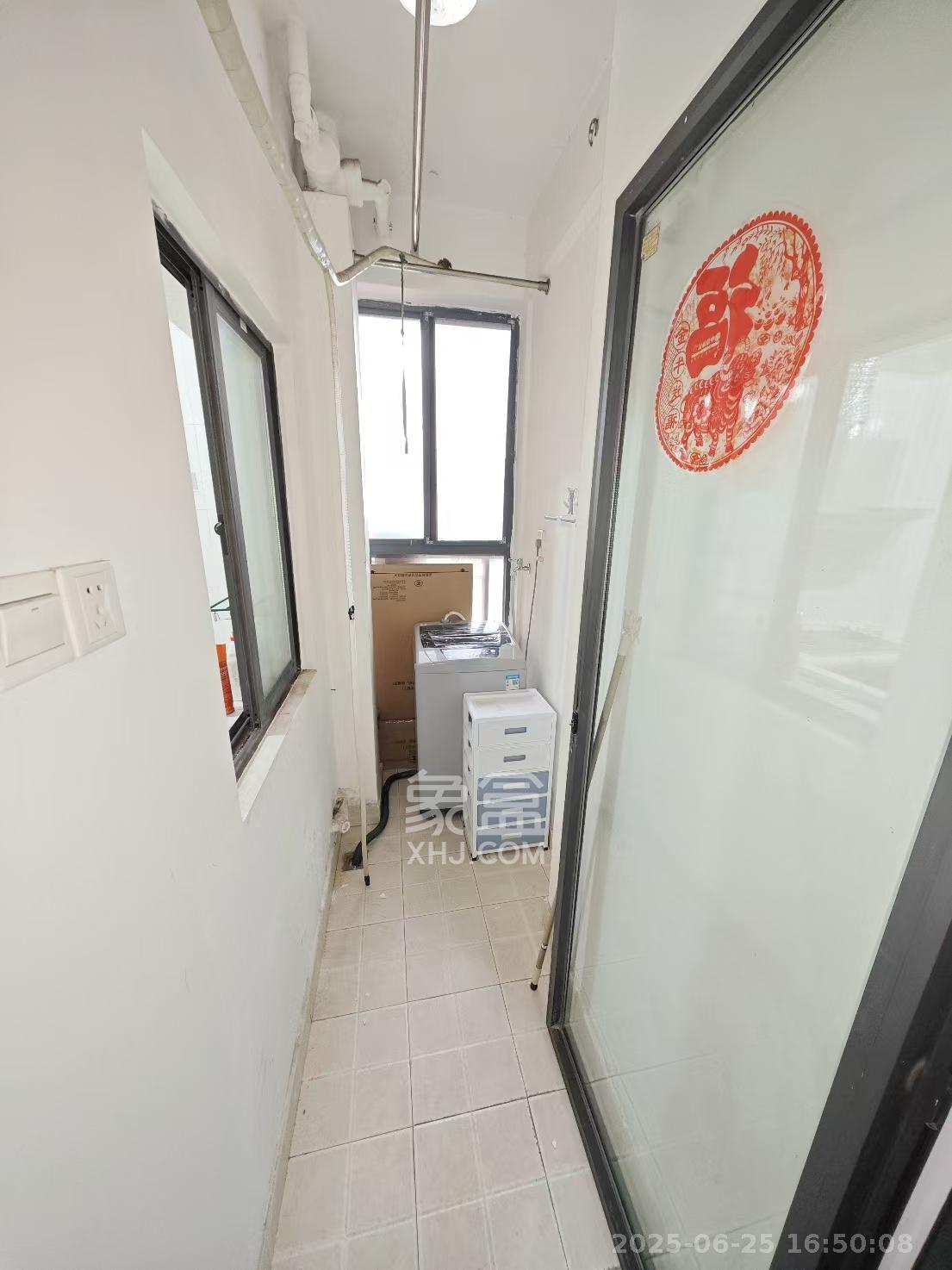 兴威帕克水岸  1室1厅1卫   1700.00元/月室内图