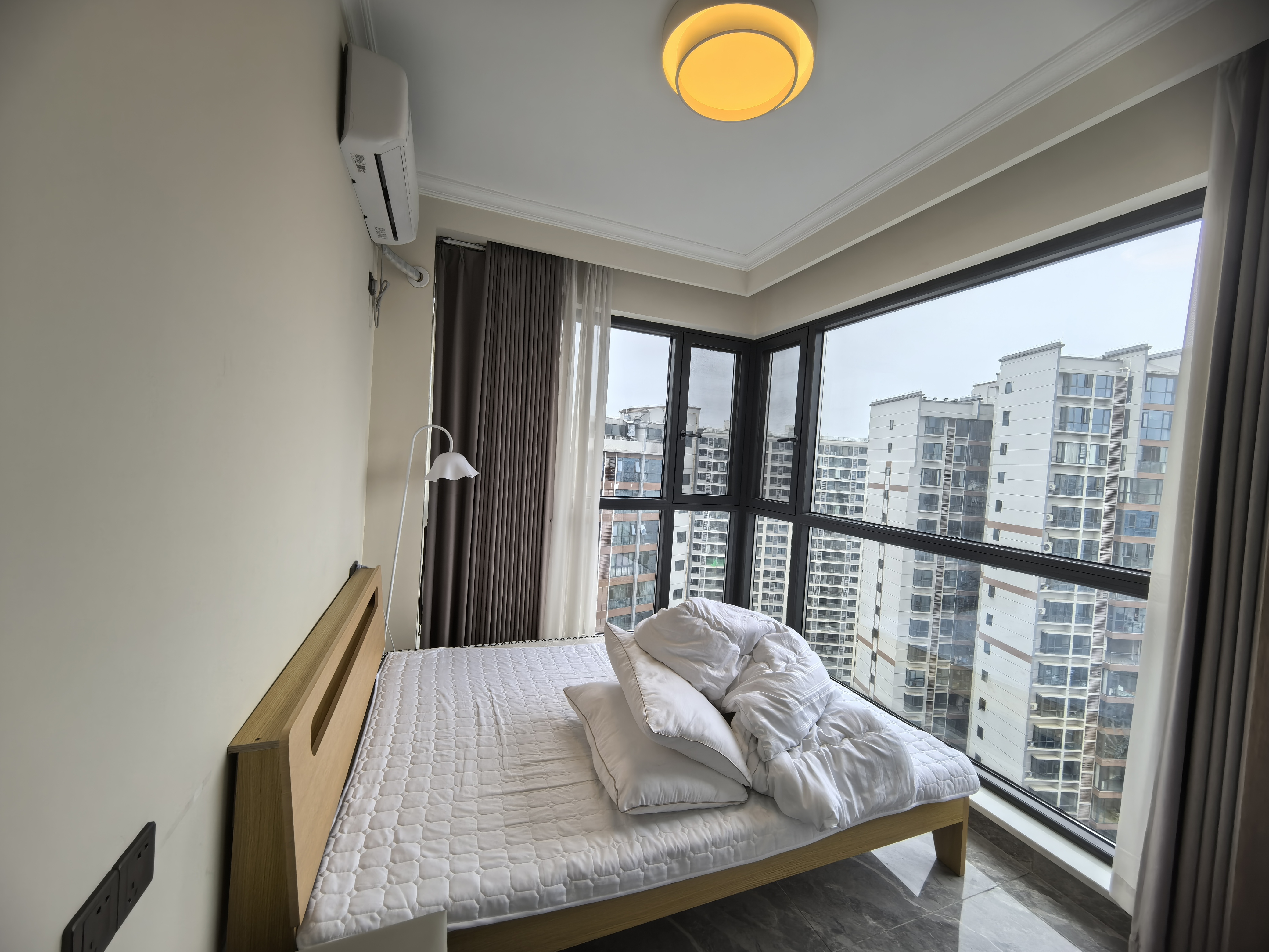 靛达广场 3室2厅1卫 2500.0元/月 靛达广场 3室2厅1卫 2500.0元/月室内图