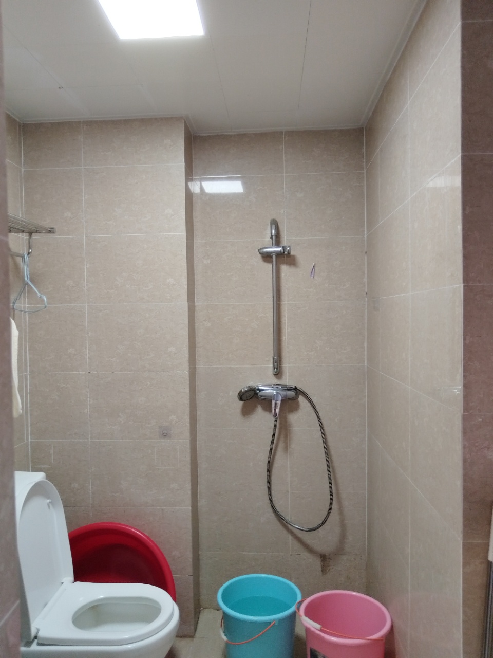 粤泰滨江花园 2室2厅1卫 127.0万 粤泰滨江花园 2室2厅1卫 127.0万室内图