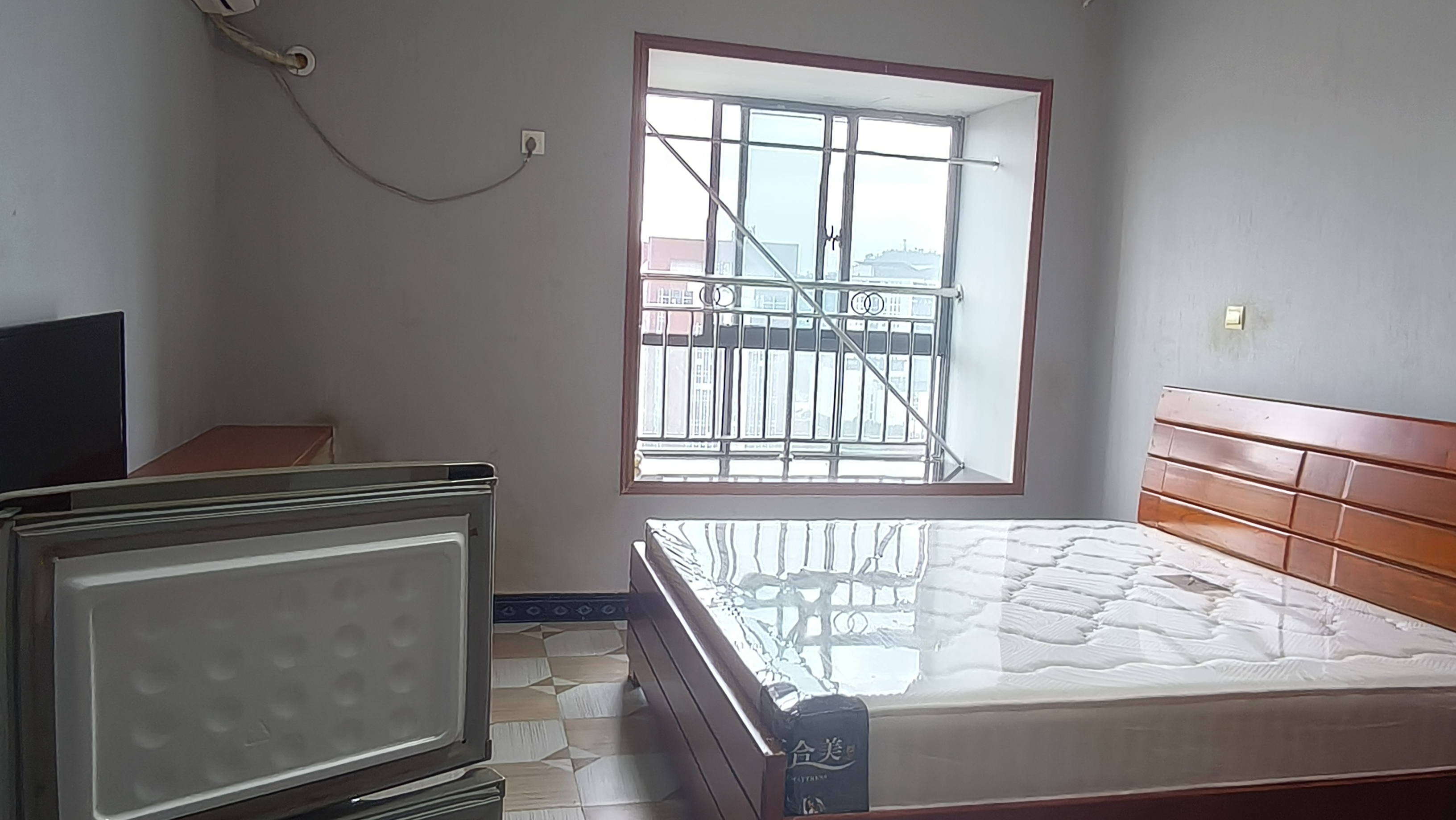 天门壹号  1室1厅1卫    1200.0元/月 天门壹号  1室1厅1卫    1200.0元/月室内图