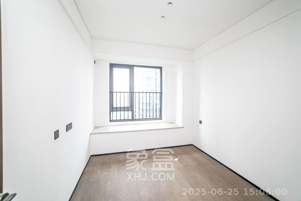 万科紫台  4室2厅3卫   11000.00元/月室内图