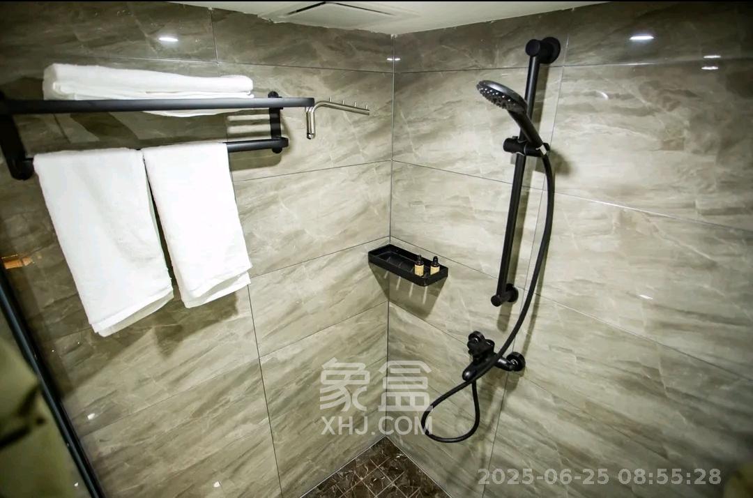 华远云玺公寓  1室1厅1卫    5000.0元/月 华远云玺公寓  1室1厅1卫    5000.0元/月室内图