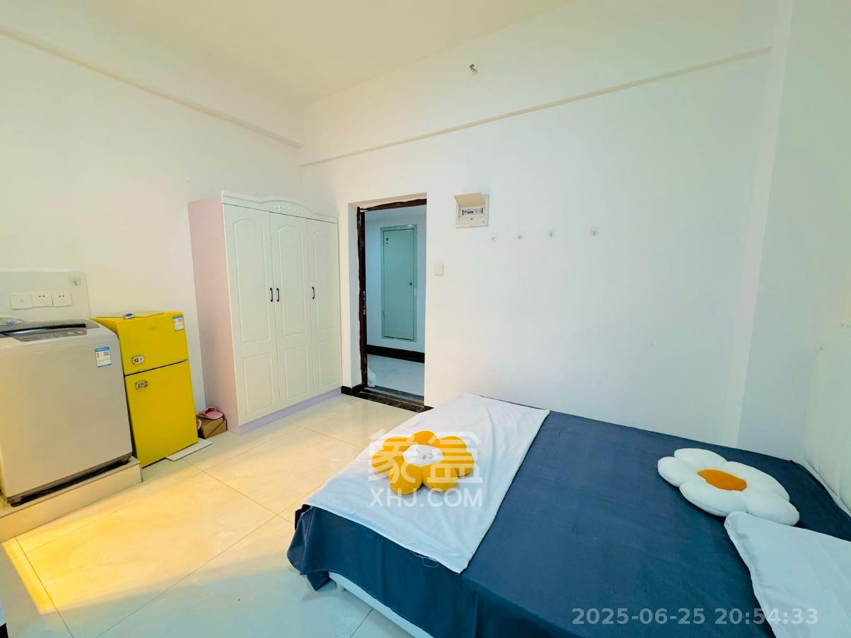 裕天国际商汇中心 1室0厅1卫 1300.0元/月 裕天国际商汇中心 1室0厅1卫 1300.0元/月室内图