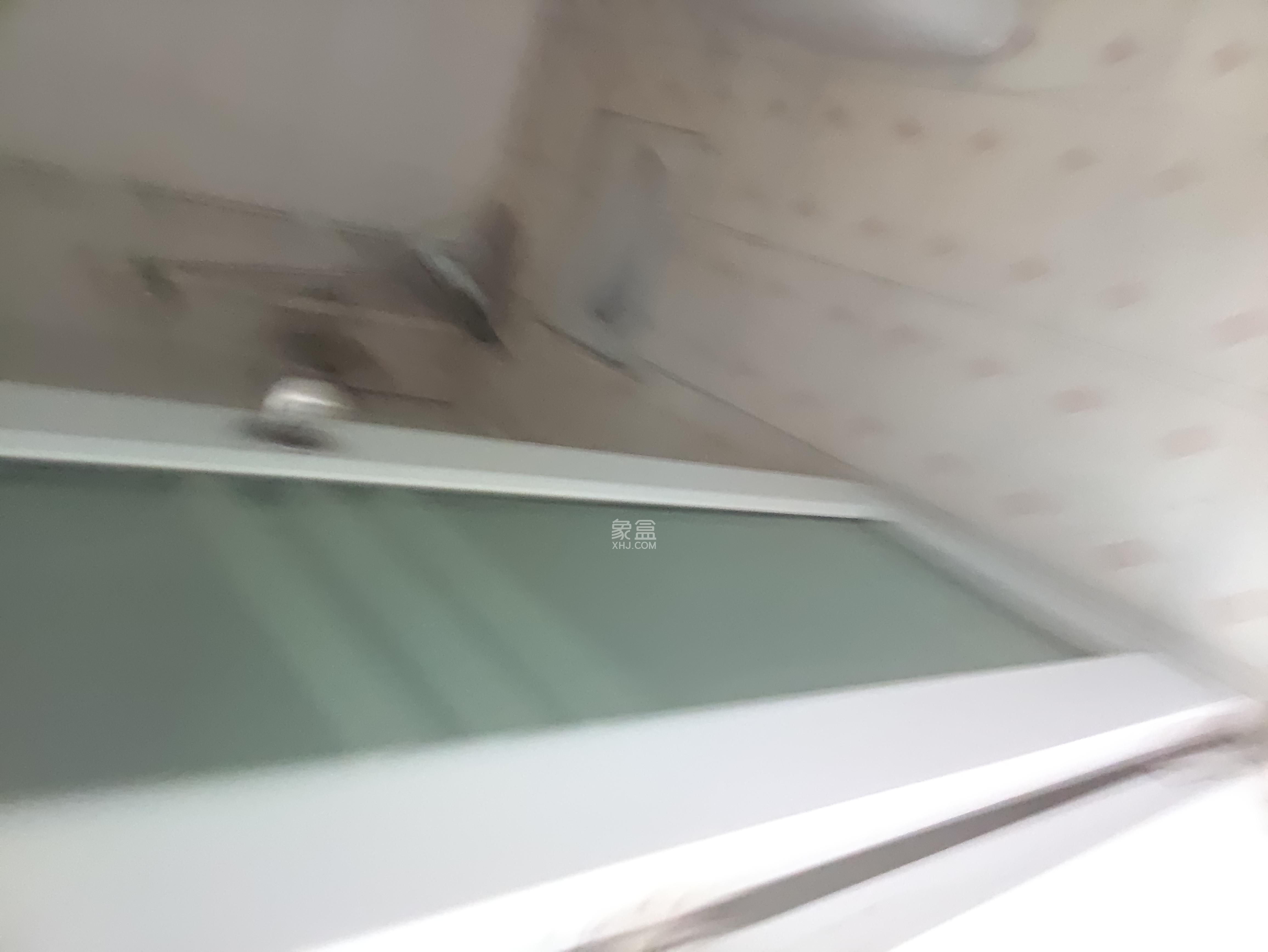 长远华樟名府  1室1厅1卫   1300.00元/月