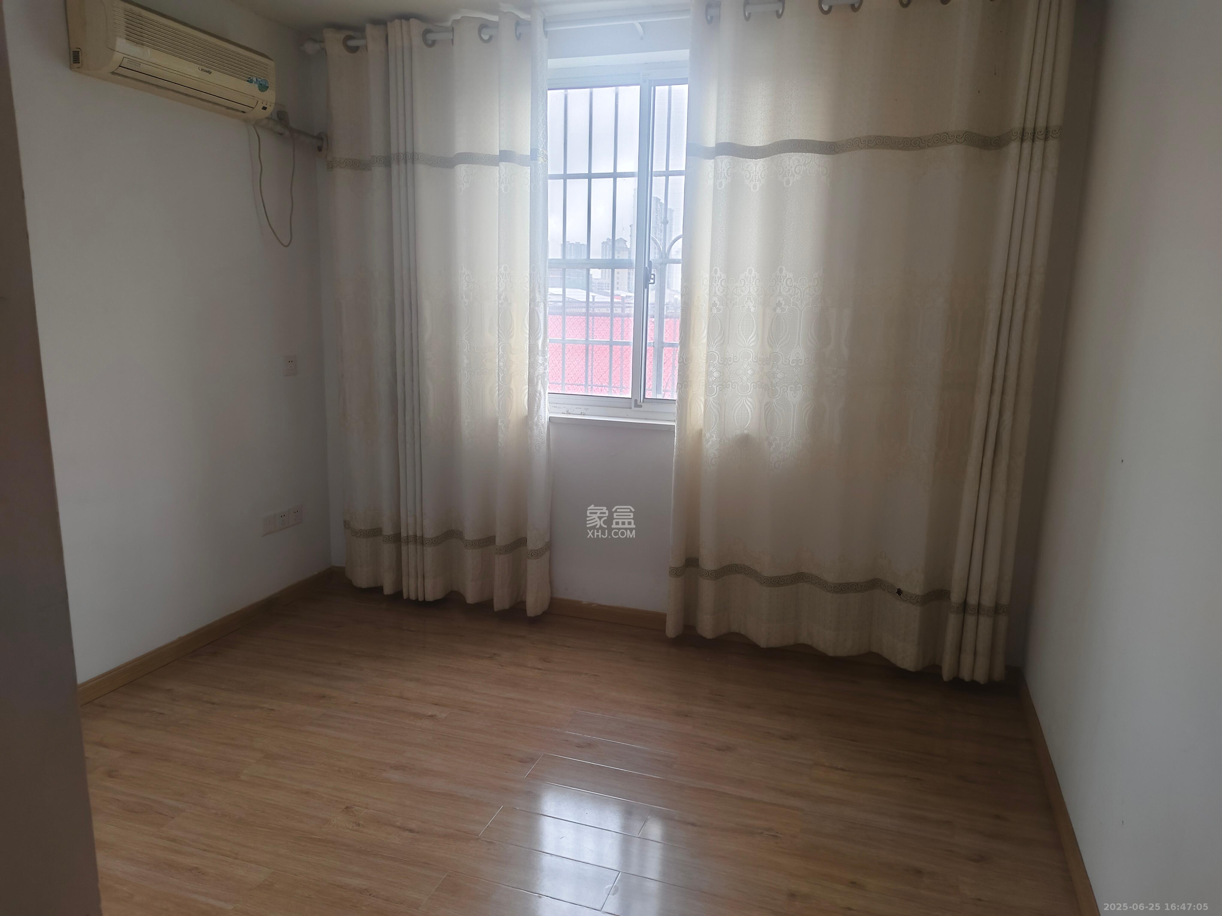 春满江南  6室3厅3卫   2200.00元/月室内图