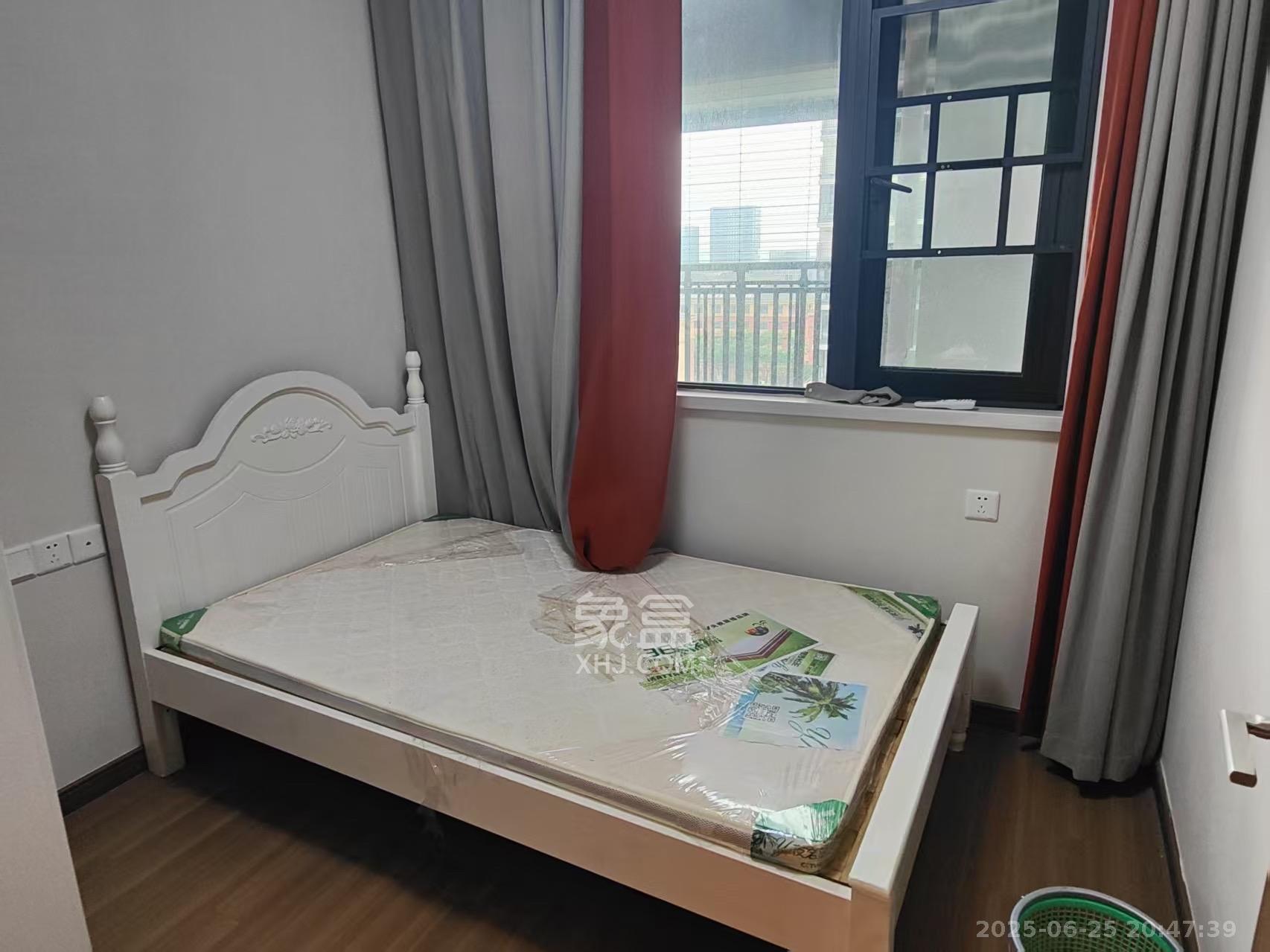 保利恒伟时光印象 4室2厅2卫 2700.0元/月 保利恒伟时光印象 4室2厅2卫 2700.0元/月室内图