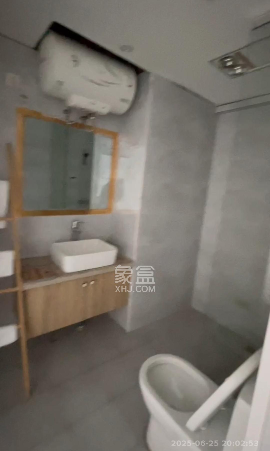 众东国际  0室0厅0卫   2100.00元/月室内图1