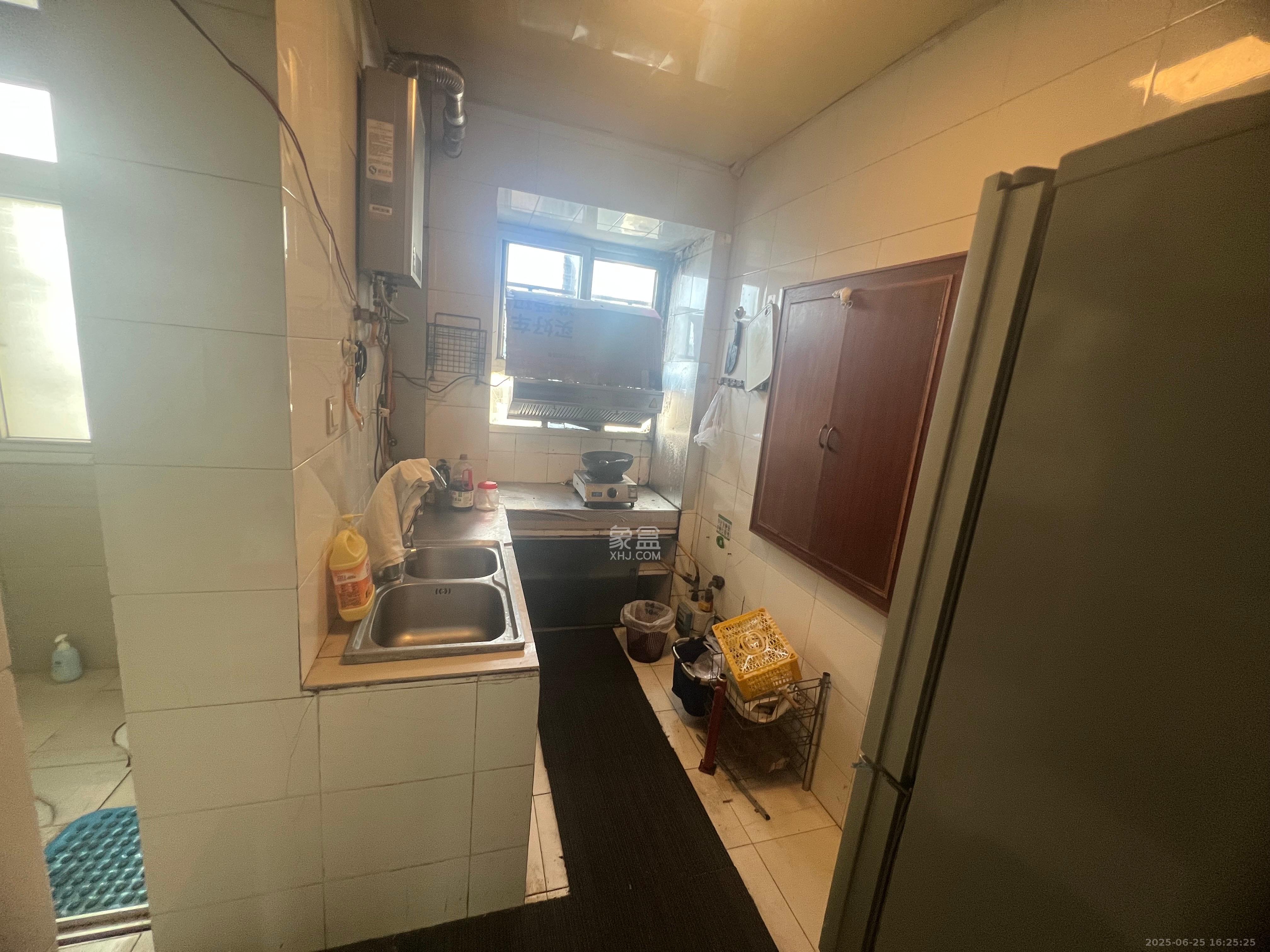 长坡社区 1室0厅0卫 1500.0元/月 长坡社区 1室0厅0卫 1500.0元/月室内图