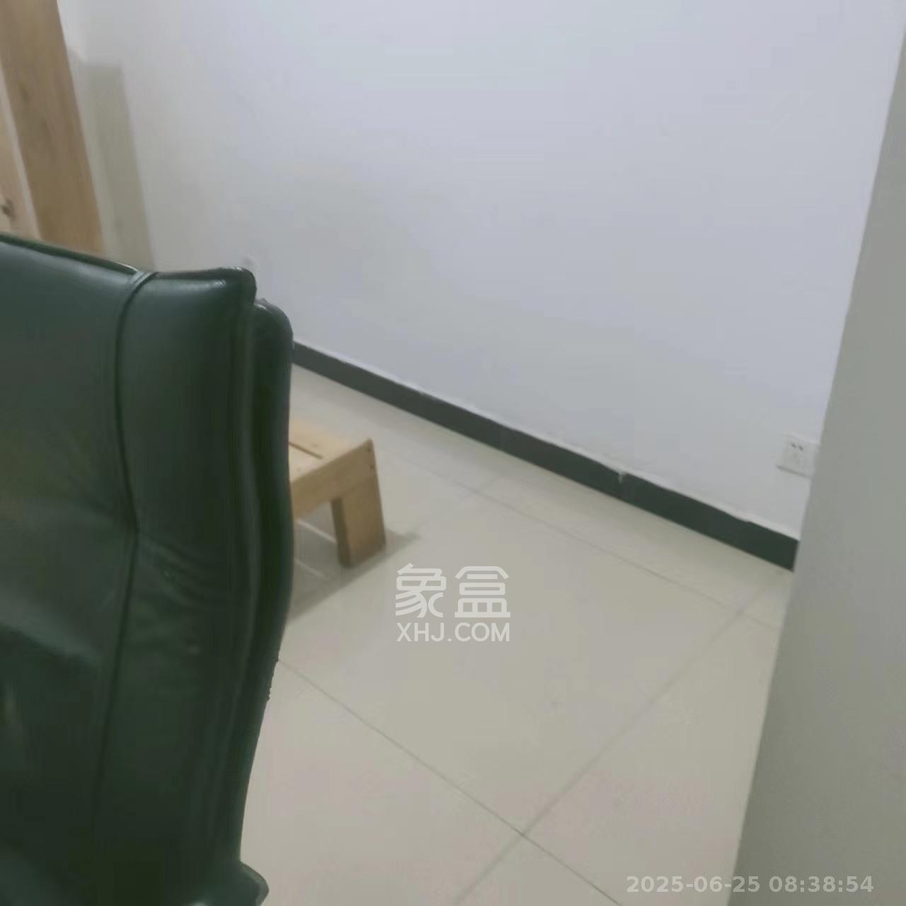 康桥长郡 3室2厅1卫 1500.0元/月 康桥长郡 3室2厅1卫 1500.0元/月室内图