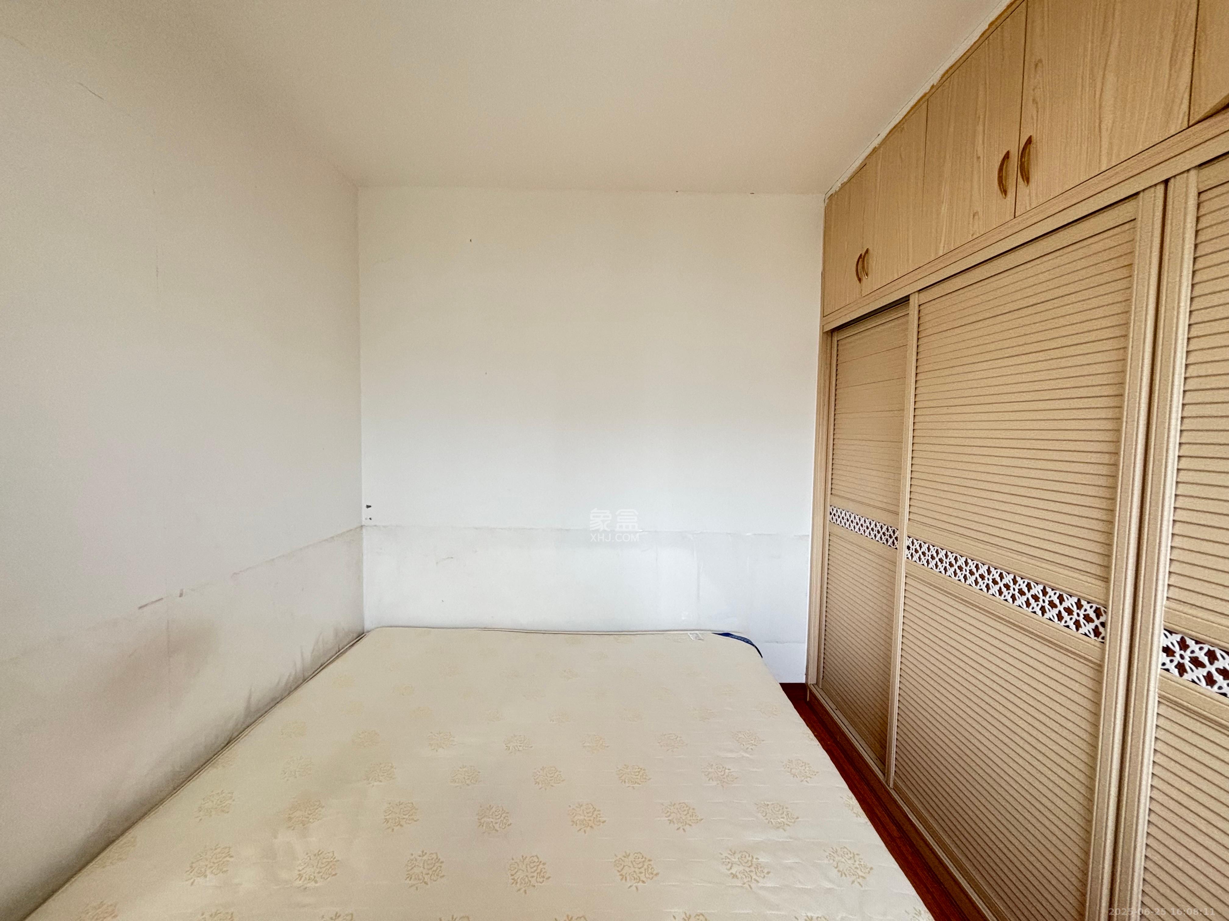 旭辉御府  3室2厅1卫   2600.00元/月室内图