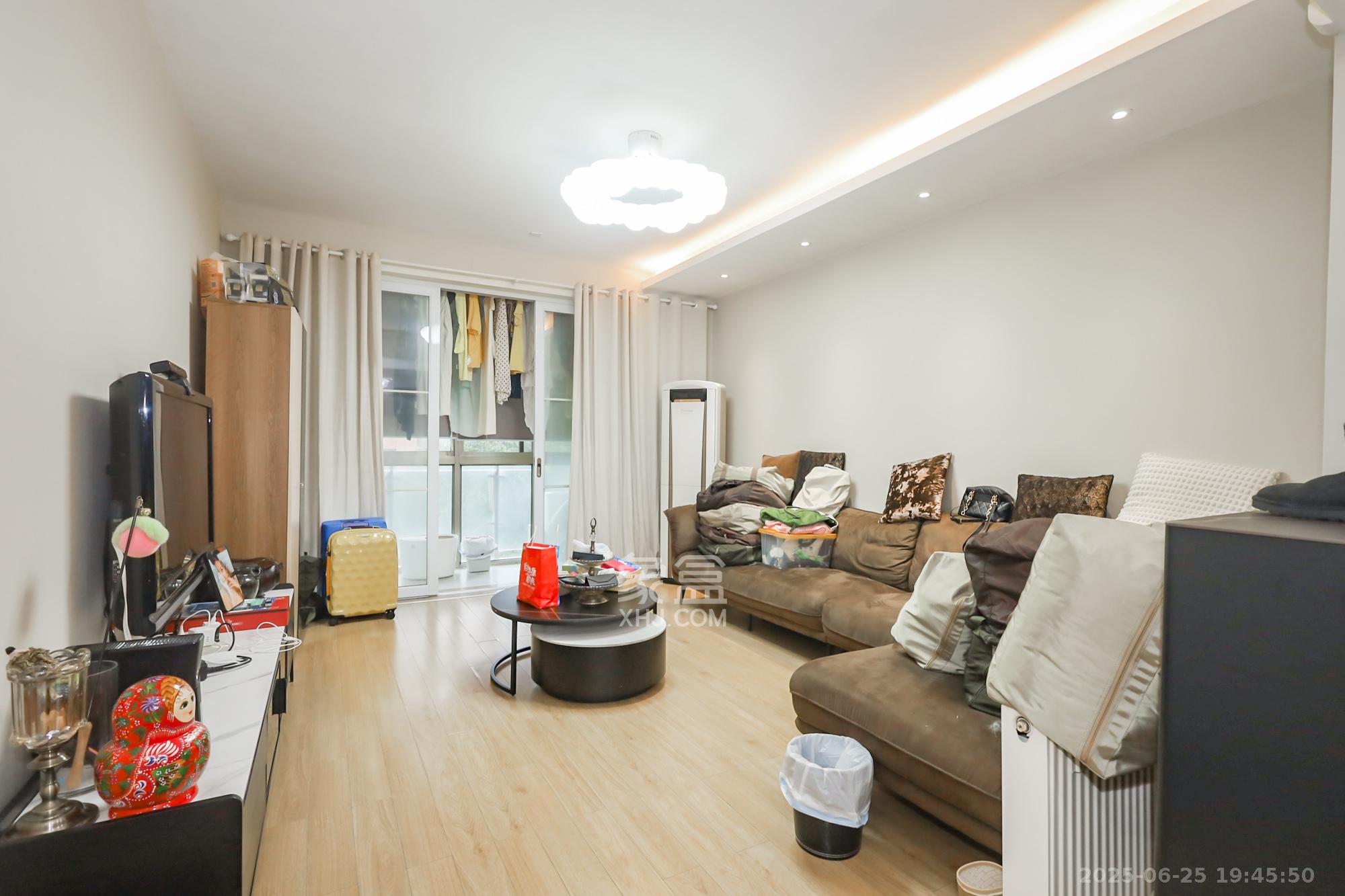 西岸润泽府  3室2厅2卫    131.0万 西岸润泽府  3室2厅2卫    131.0万