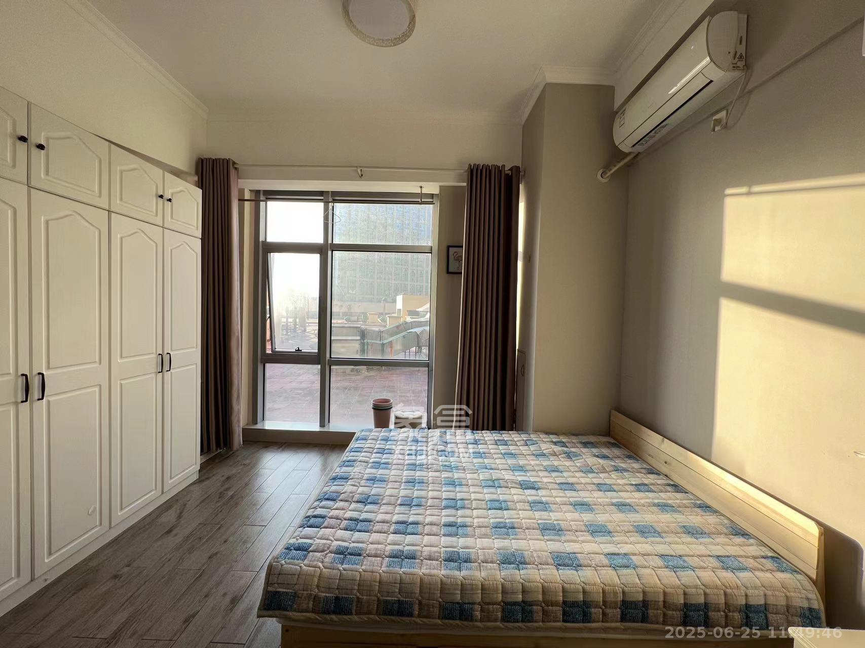 奥克斯缔壹城 1室1厅1卫 1500.0元/月 奥克斯缔壹城 1室1厅1卫 1500.0元/月室内图