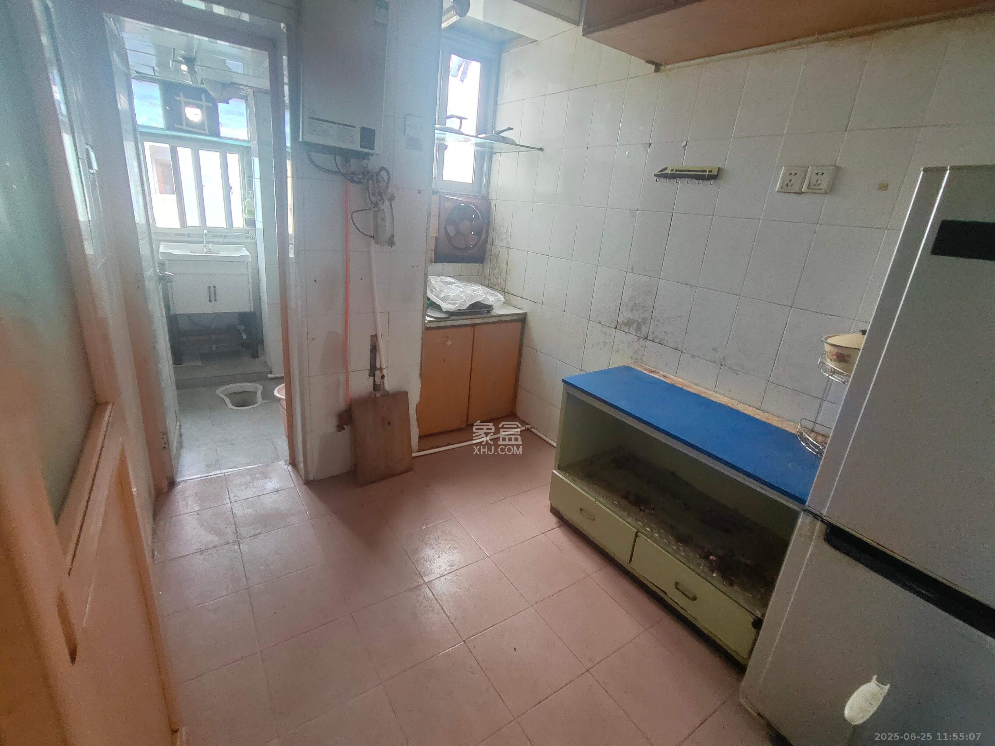 木材厂宿舍(南湖医院对面)  1室1厅1卫    1200.0元/月 木材厂宿舍(南湖医院对面)  1室1厅1卫    1200.0元/月室内图