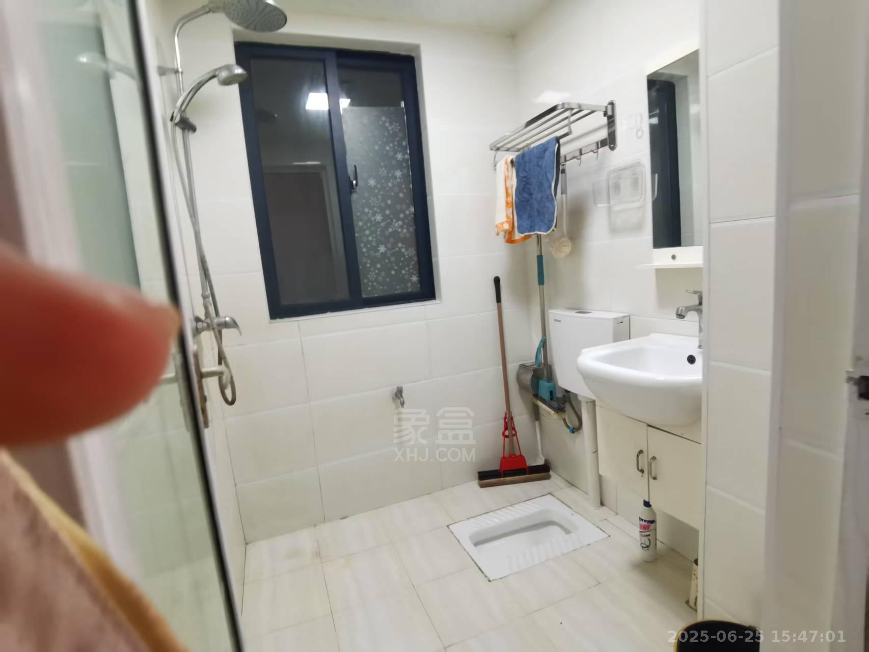 中建御山和苑 1室1厅1卫 1500.0元/月 中建御山和苑 1室1厅1卫 1500.0元/月室内图