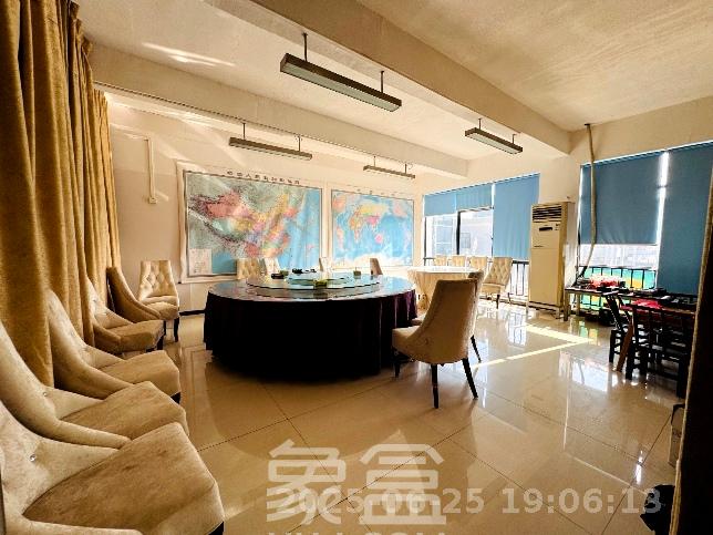 国际企业中心   310.48㎡      7762.0元/月室内图