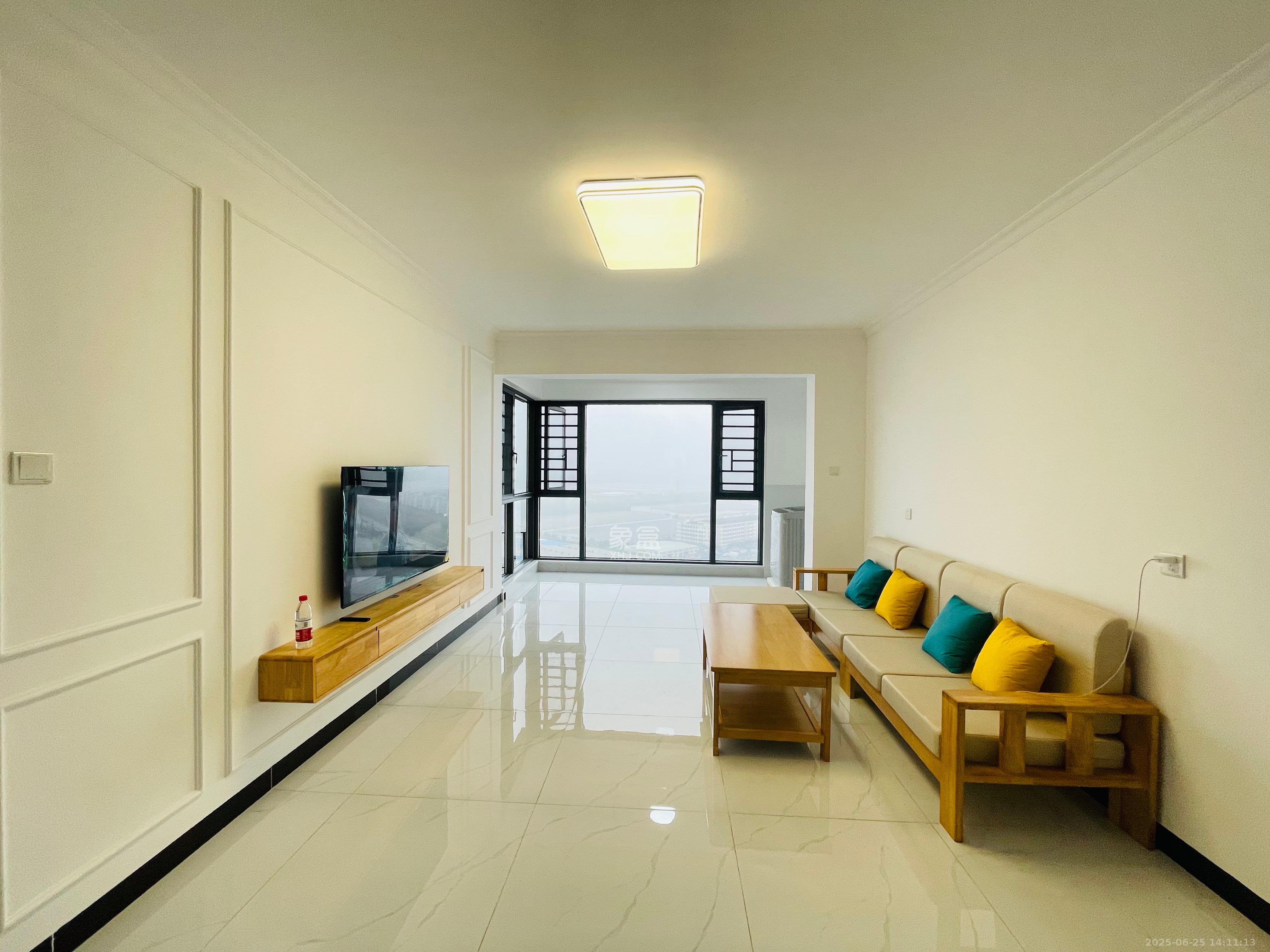 中建嘉和城 3室2厅1卫 1600.0元/月 中建嘉和城 3室2厅1卫 1600.0元/月室内图