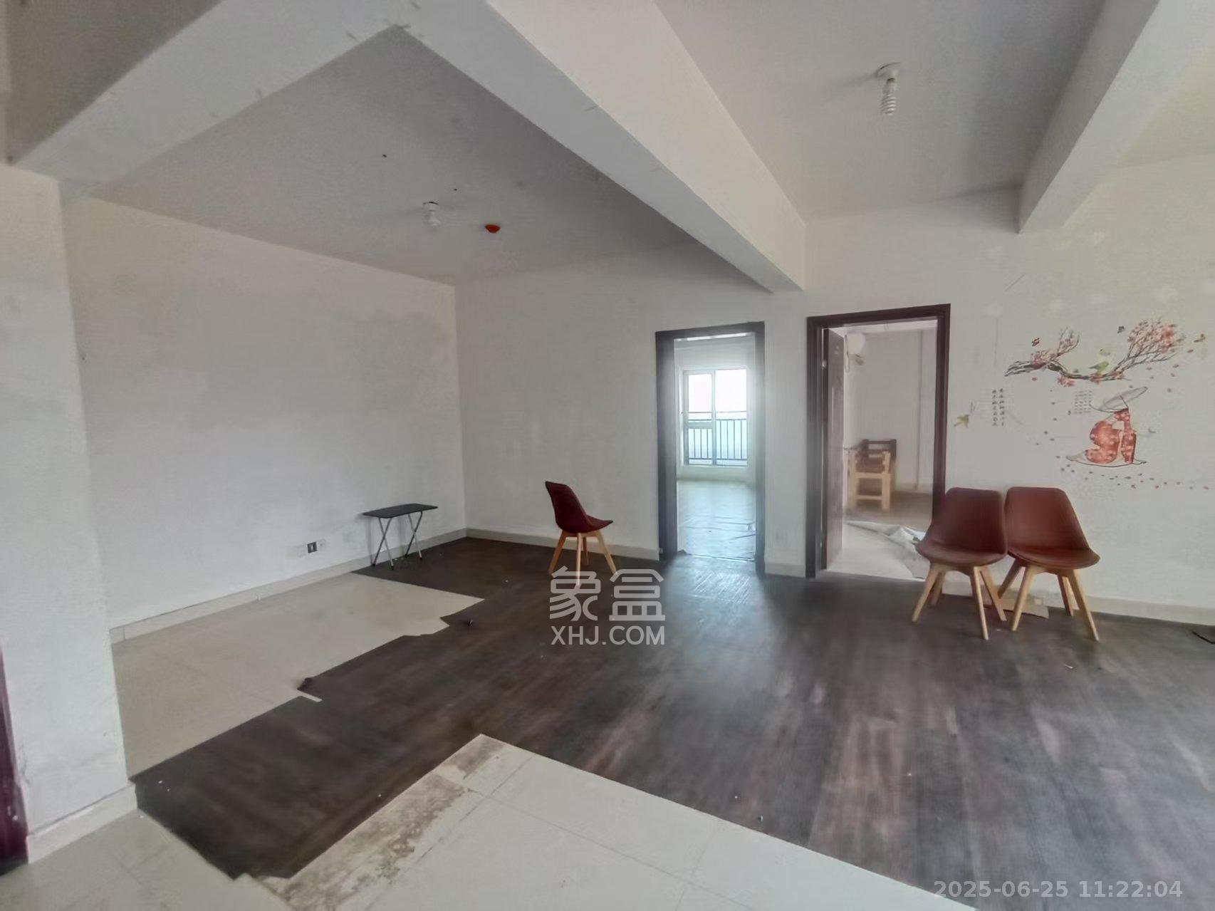 星大峰汇商务楼 1室1厅1卫 2200.0元/月 星大峰汇商务楼 1室1厅1卫 2200.0元/月室内图