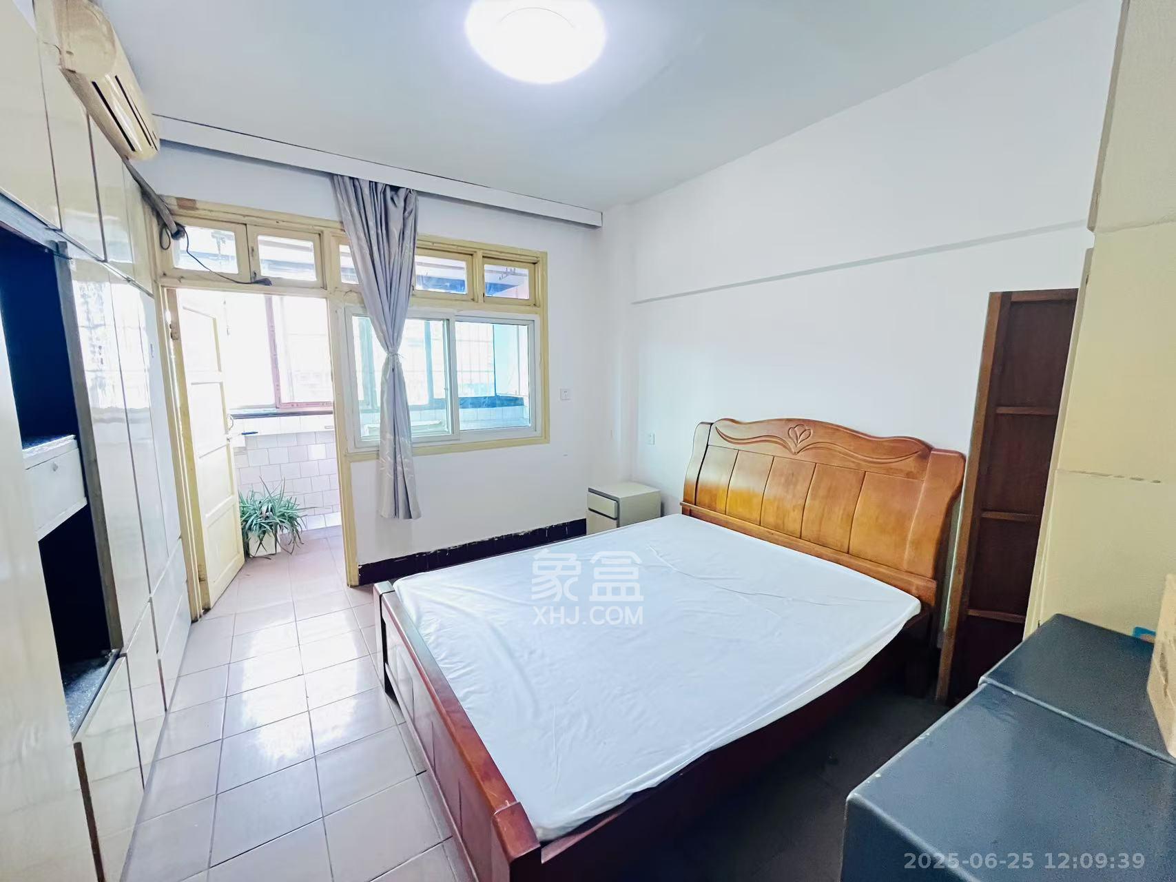 工商所宿舍(上碧湘街30号) 2室1厅1卫 2300.0元/月 工商所宿舍(上碧湘街30号) 2室1厅1卫 2300.0元/月室内图