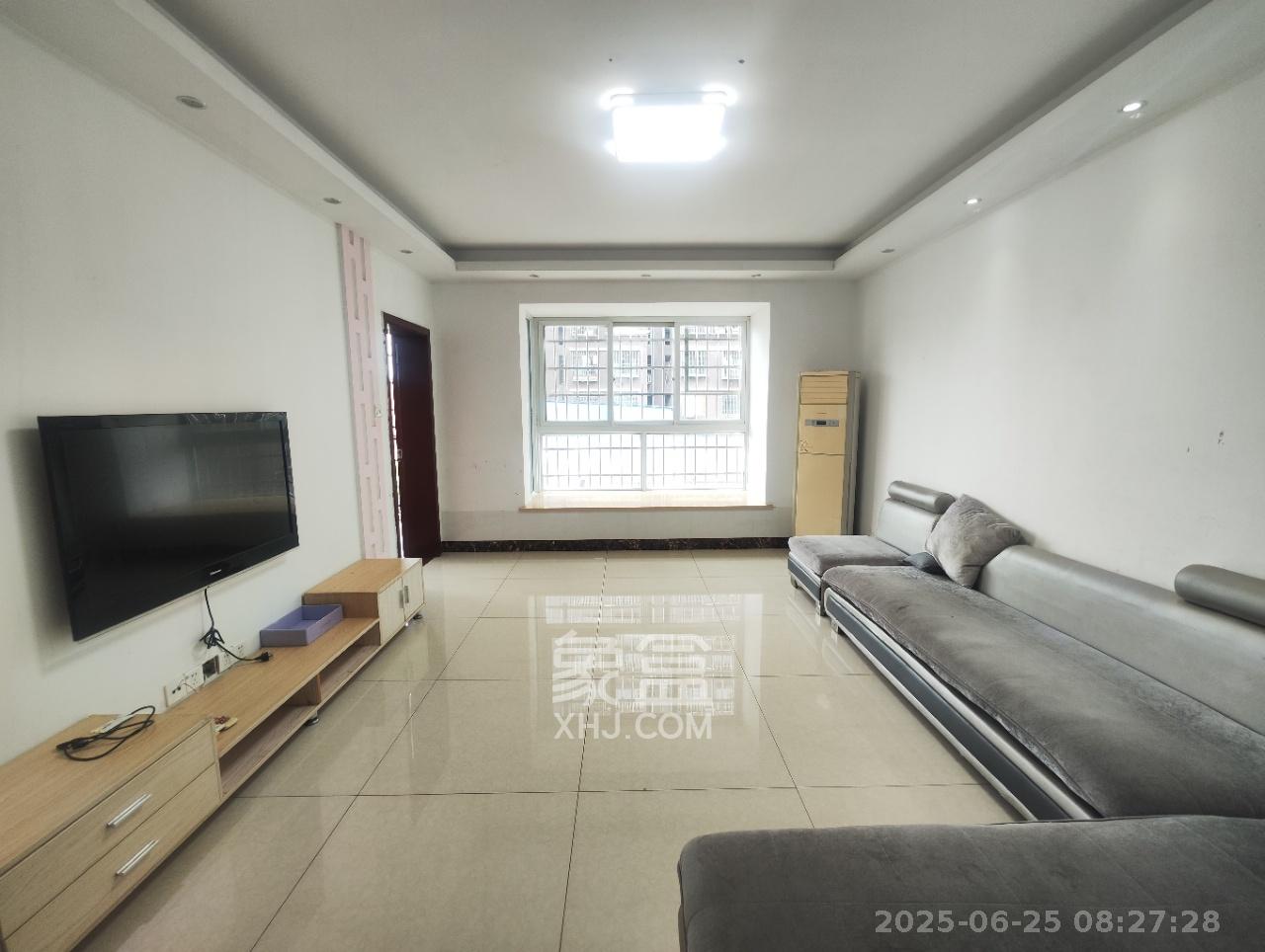 红树湾  3室2厅2卫   1800.00元/月室内图