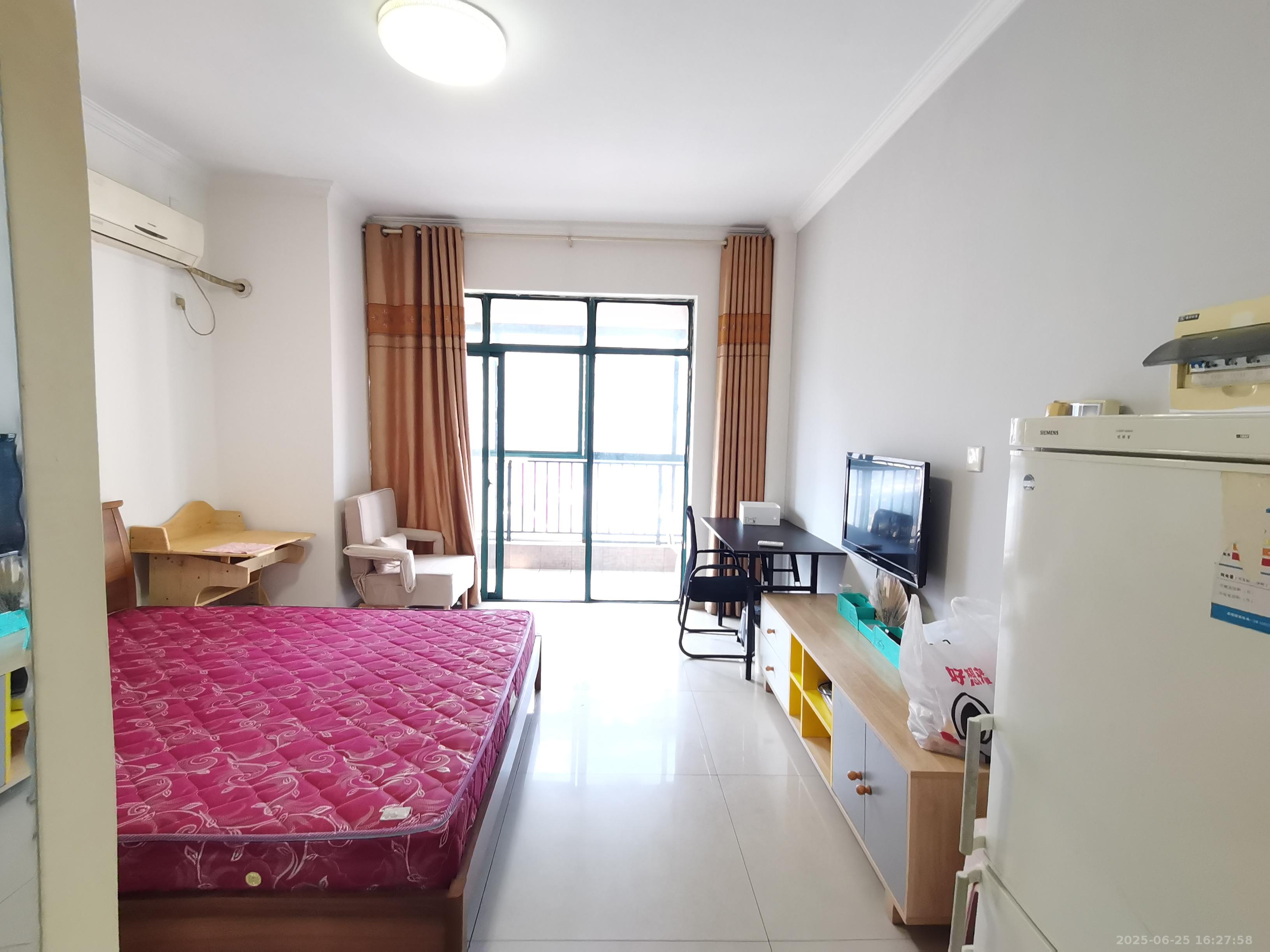 尚格名城向左向右 1室1厅1卫 1100.0元/月 尚格名城向左向右 1室1厅1卫 1100.0元/月室内图