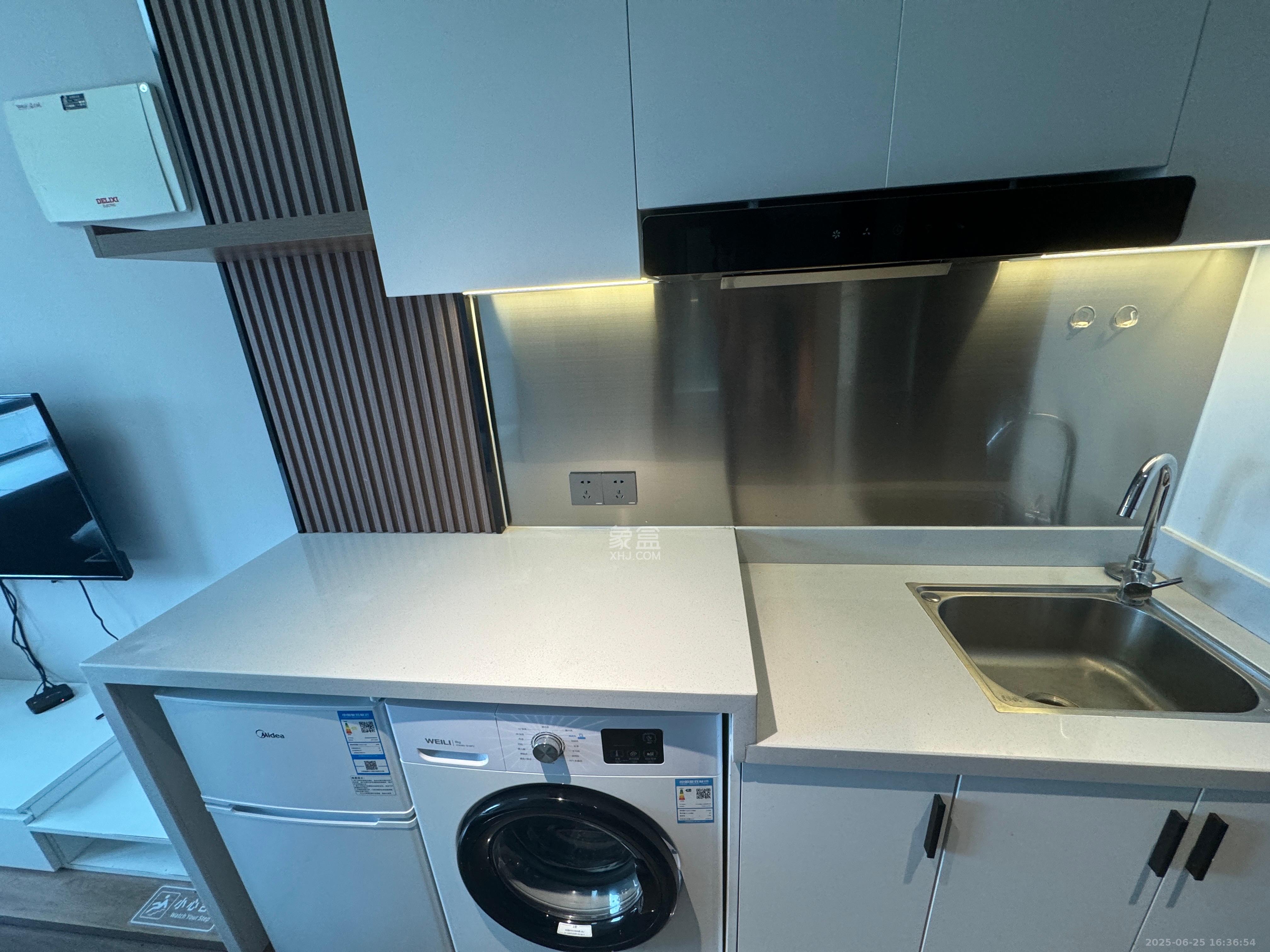 阳光城檀悦  1室1厅1卫    1800.0元/月室内图