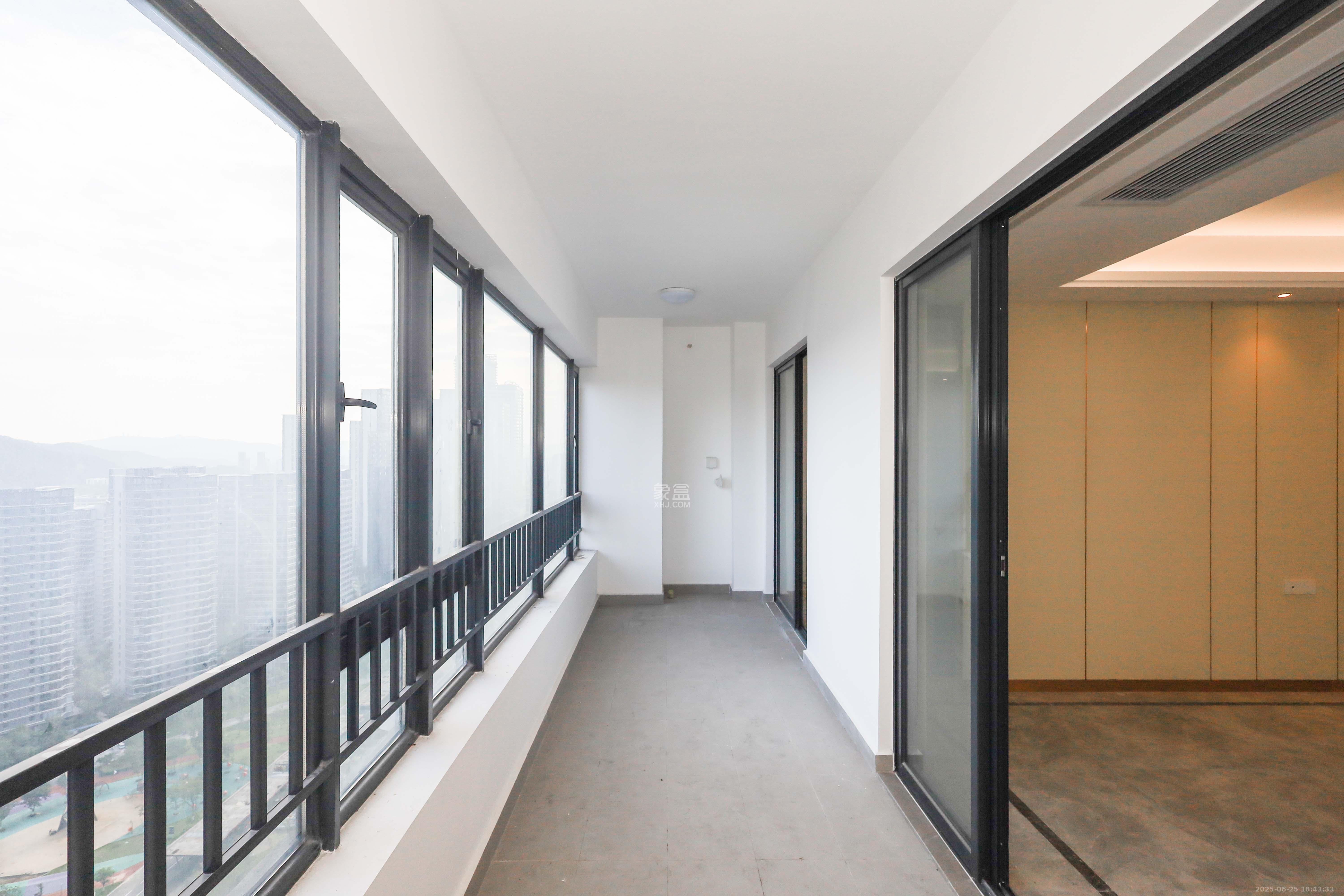 南山梅溪一方  4室2厅2卫    178.0万 南山梅溪一方  4室2厅2卫    178.0万阳台