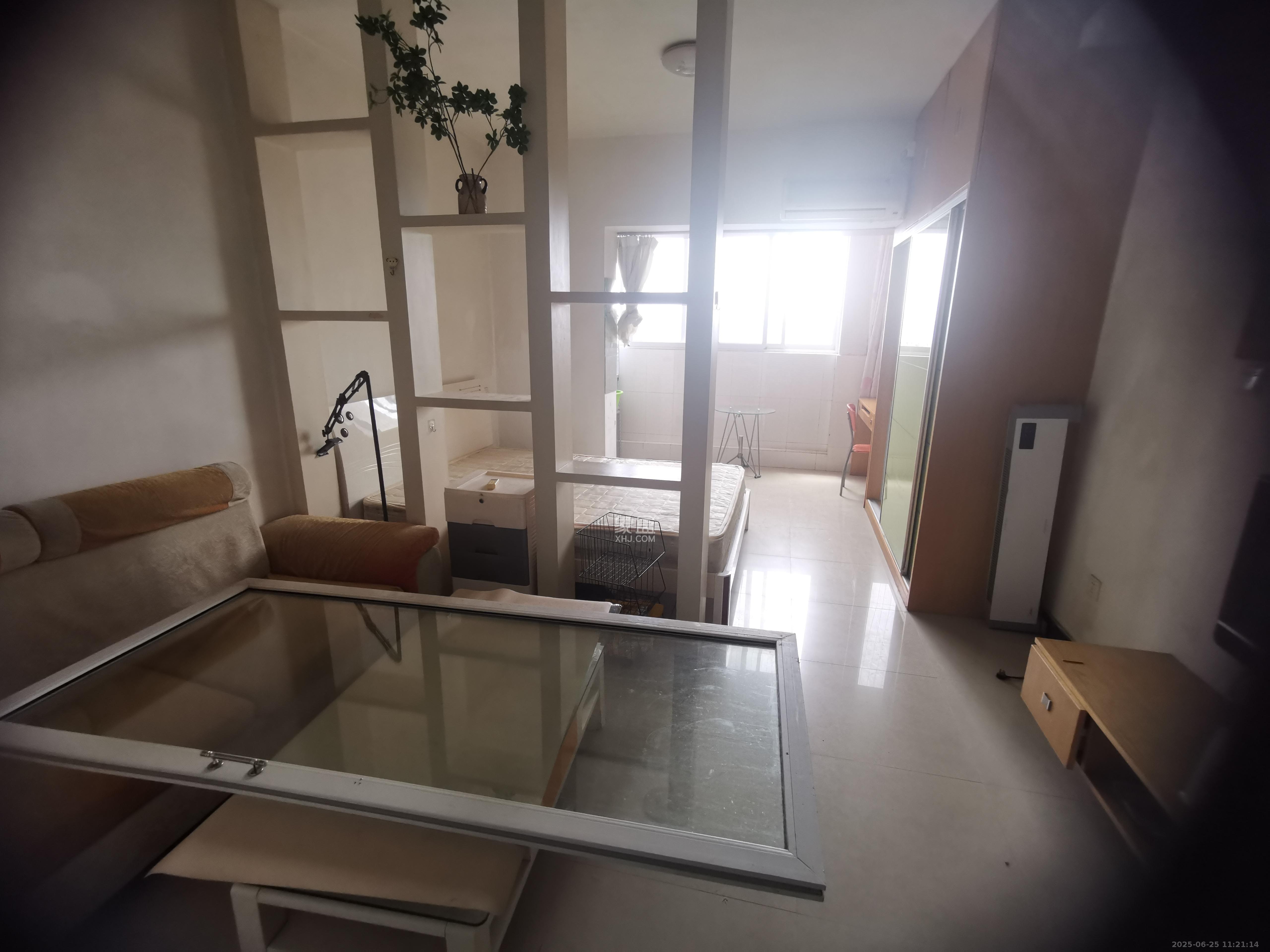 2076至高点  1室1厅1卫   1300.00元/月室内图