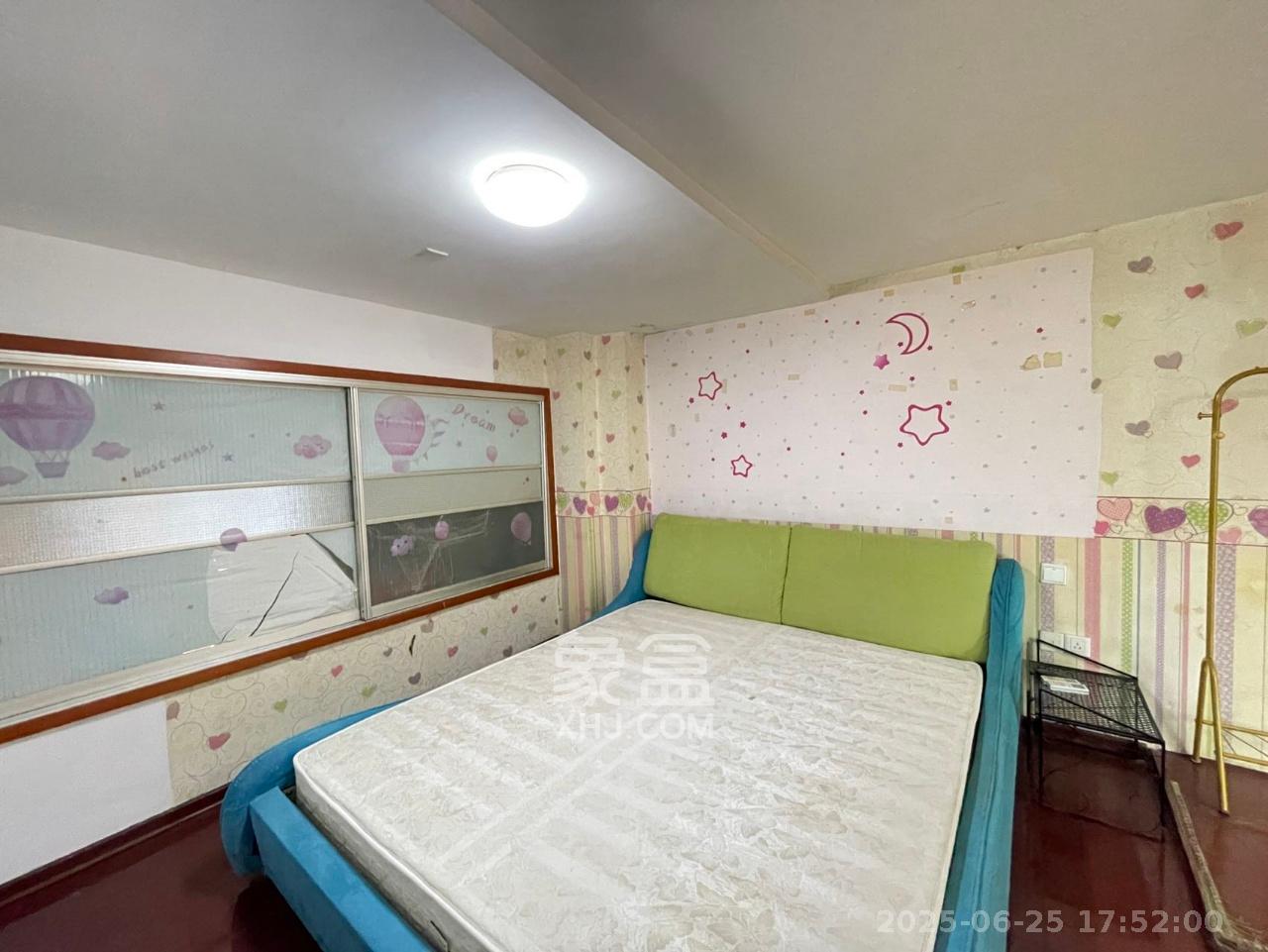 他城(天鸿时代公寓) 1室1厅1卫 1500.0元/月 他城(天鸿时代公寓) 1室1厅1卫 1500.0元/月室内图