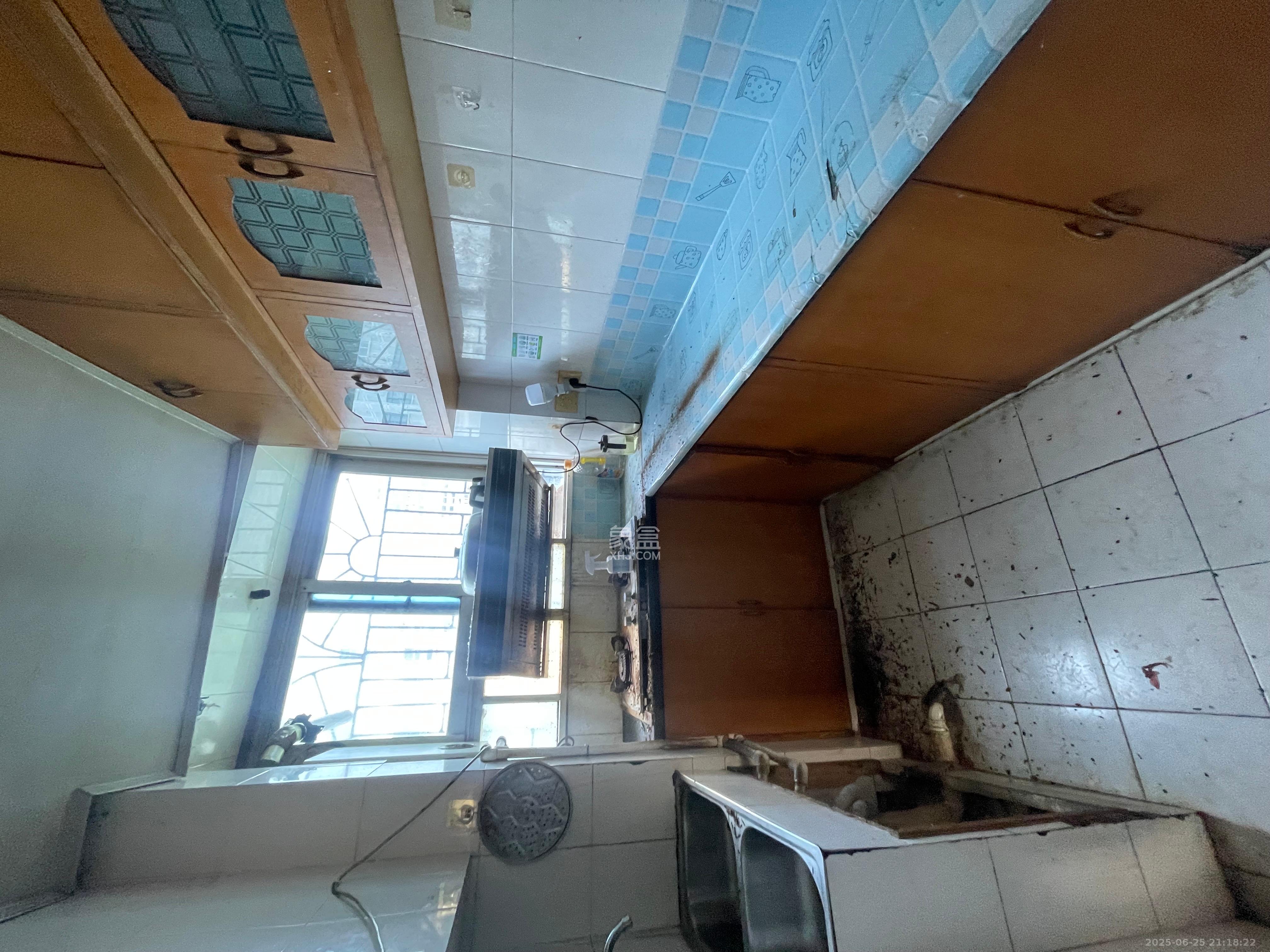 向韶村 1室0厅0卫 1500.0元/月 向韶村 1室0厅0卫 1500.0元/月室内图