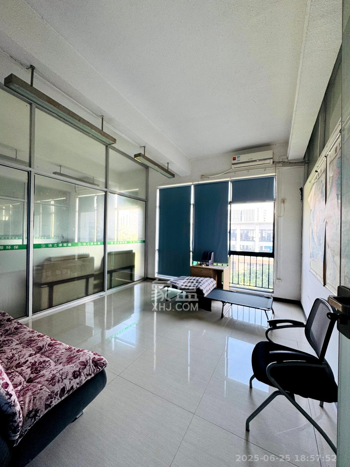 国际企业中心   814.75㎡      20400.0元/月室内图